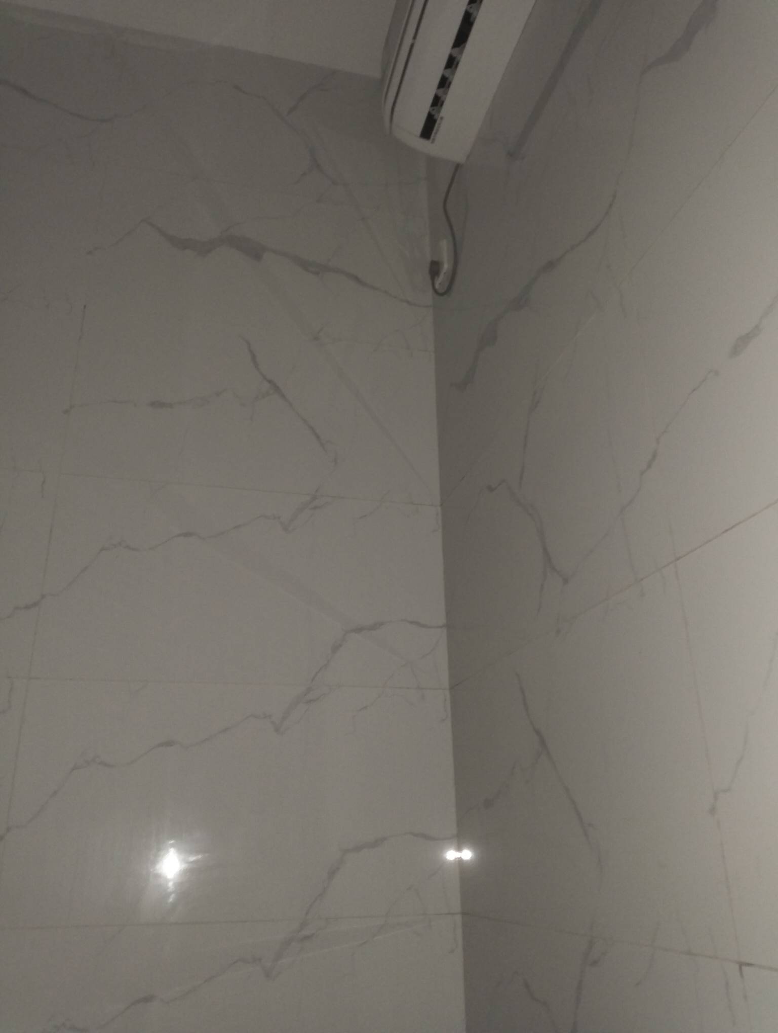 嘈，这大半夜的，饿醒了

92 / 作者:尛•牛•氓 / 