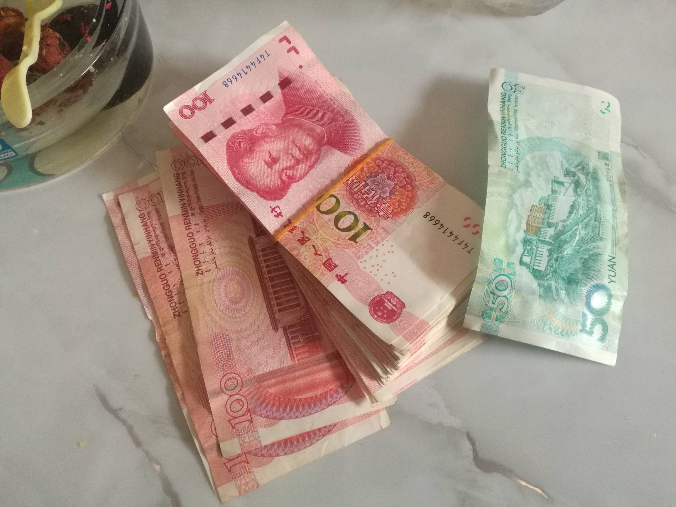 没意思 三更穷五更富 过手钱 还是特么没钱

50 / 作者:努力优秀_ / 