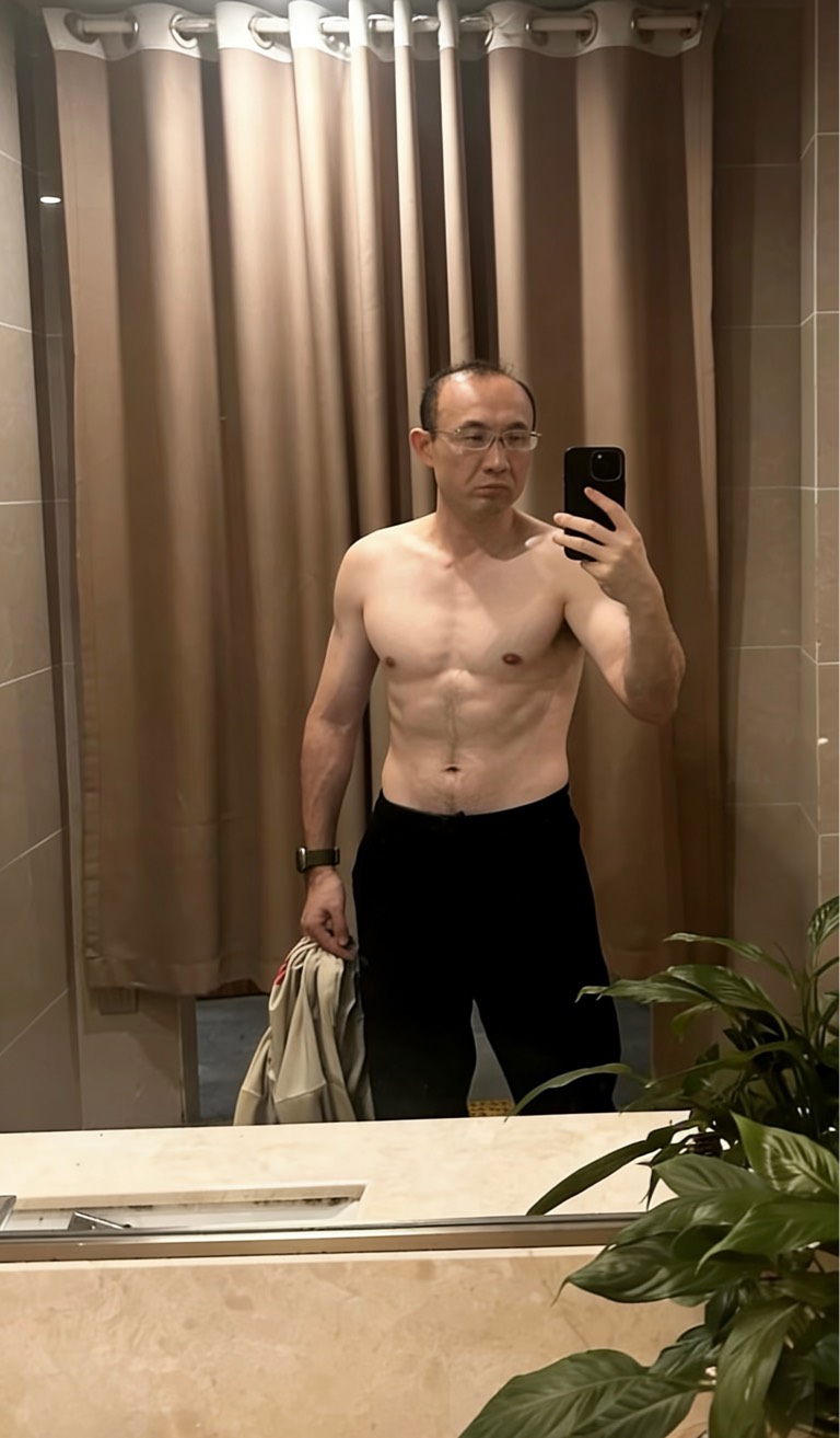 头发少了，但我变强了

35 / 作者:不知明的靓仔 / 