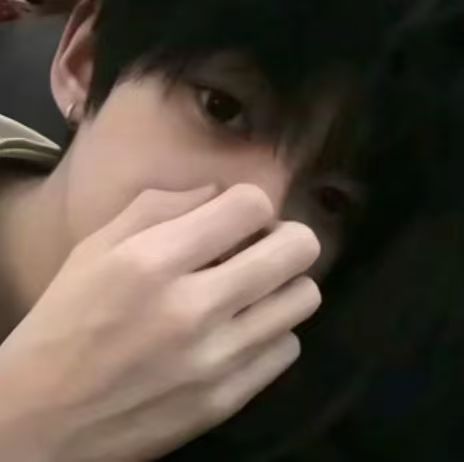 开发新毛啊老哥们，你们是要把我饿坏了啊

70 / 作者:封神之战哇 / 