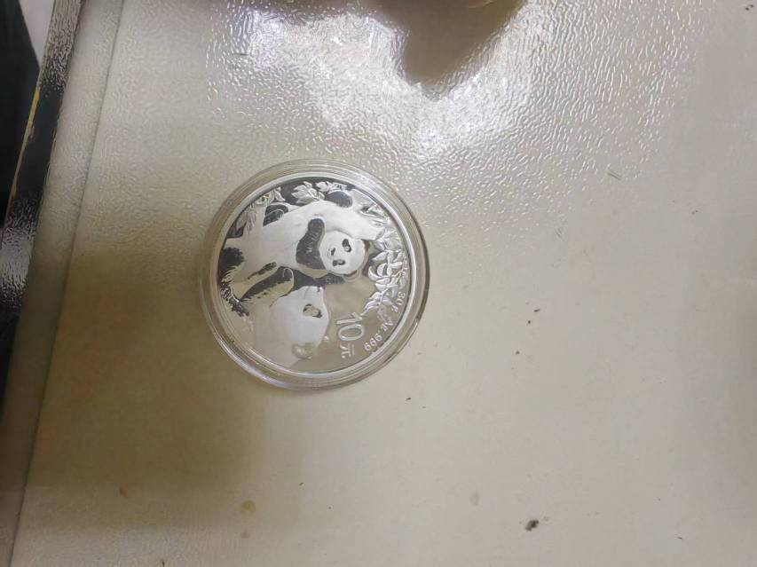 熊猫币现在能卖多少啊，2021的

12 / 作者:滴滴滴加 / 