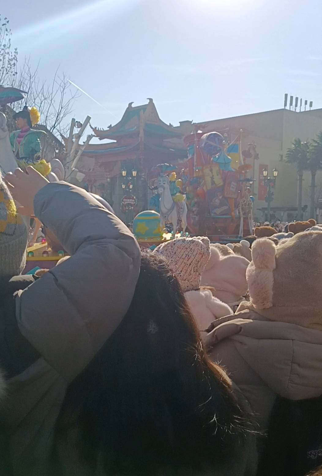 环球淡季人也这么多，还好买了优速通一会去玩禁忌之旅


3 / 作者:顾小贝 / 