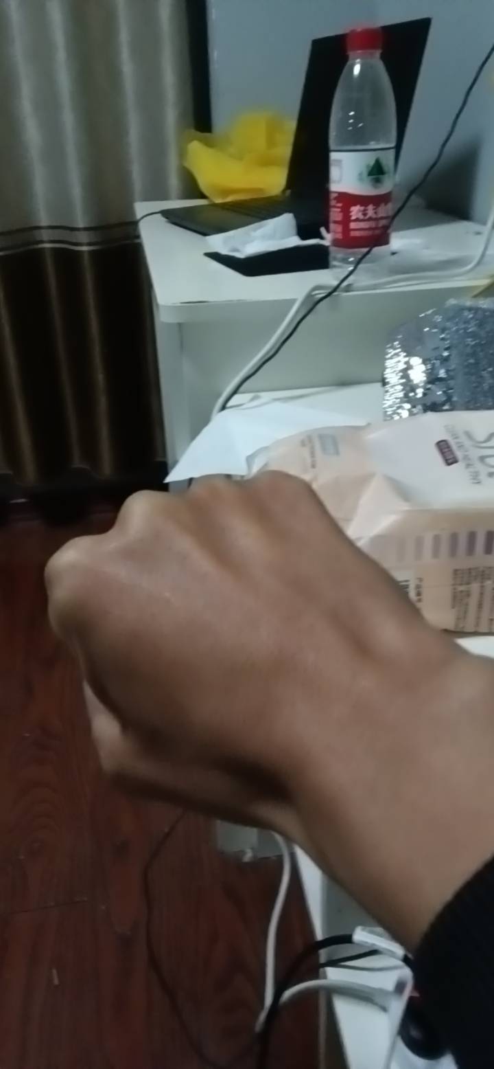 卡农标识！老哥们看看你们的拳头标不标准

2 / 作者:好听的昵称啊 / 