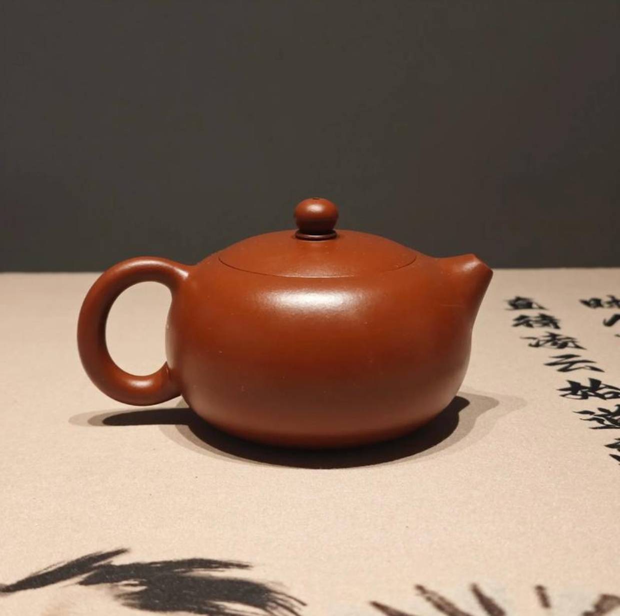 在dy上碰到怪阿姨了，发了个自拍小视频，有个怪阿姨说我长的像个茶壶，可爱要捏我一把34 / 作者:暴走秋名山2 / 