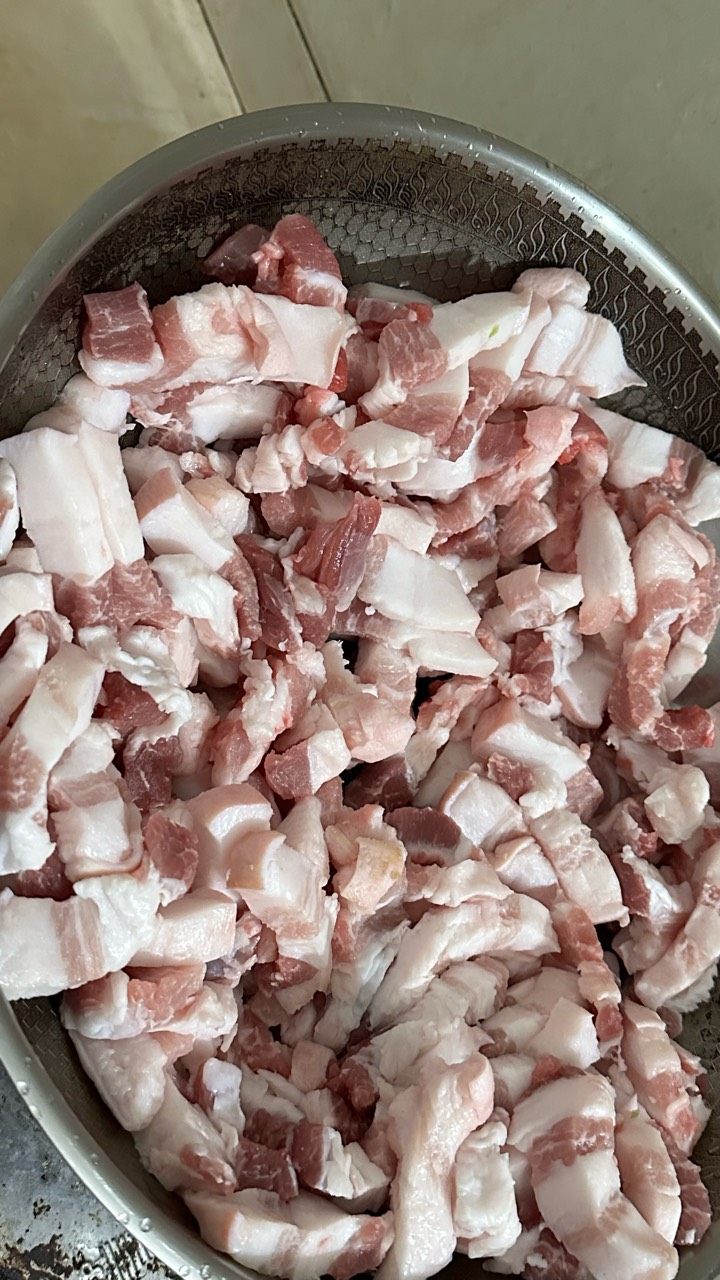 土猪油炒菜心，给钱都不换



50 / 作者:不知明的靓仔 / 