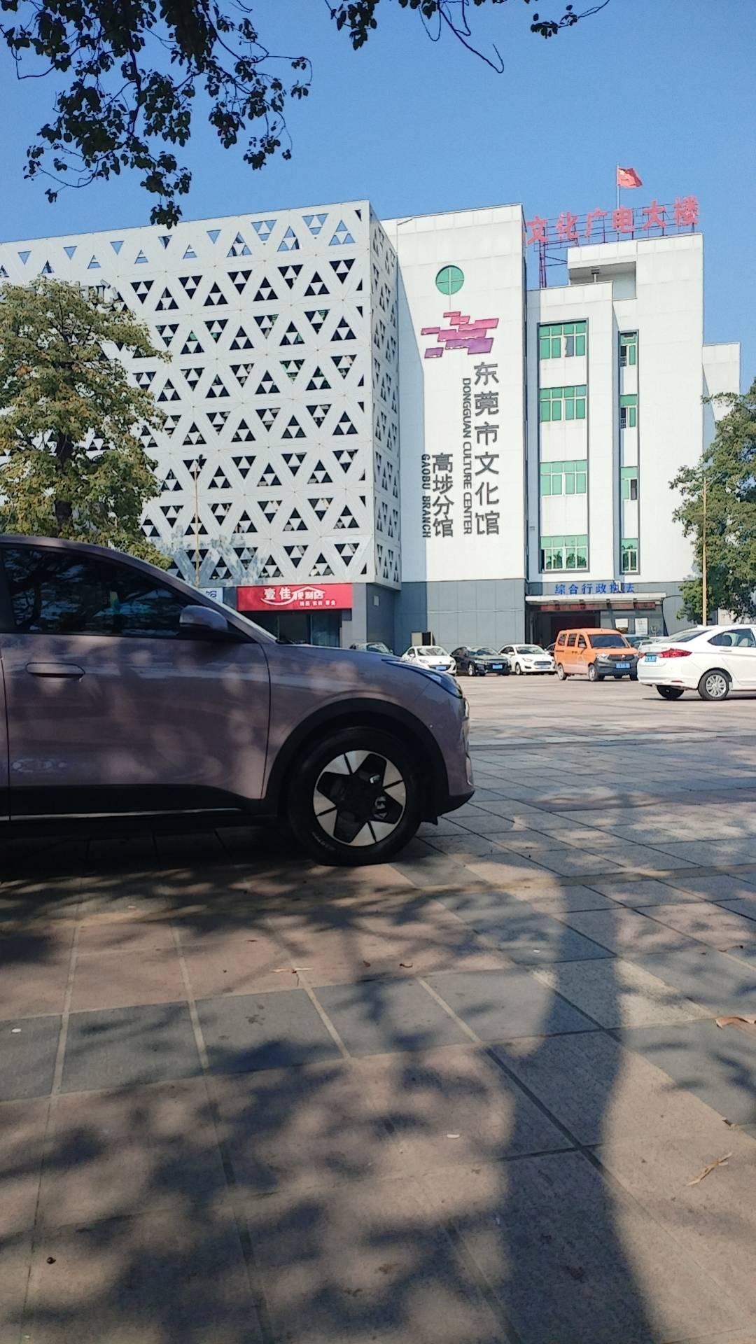 新未有哪些游戏毛？目前录了重返，英雄联盟手游，天天次消除。

25 / 作者:湖南陈小春 / 