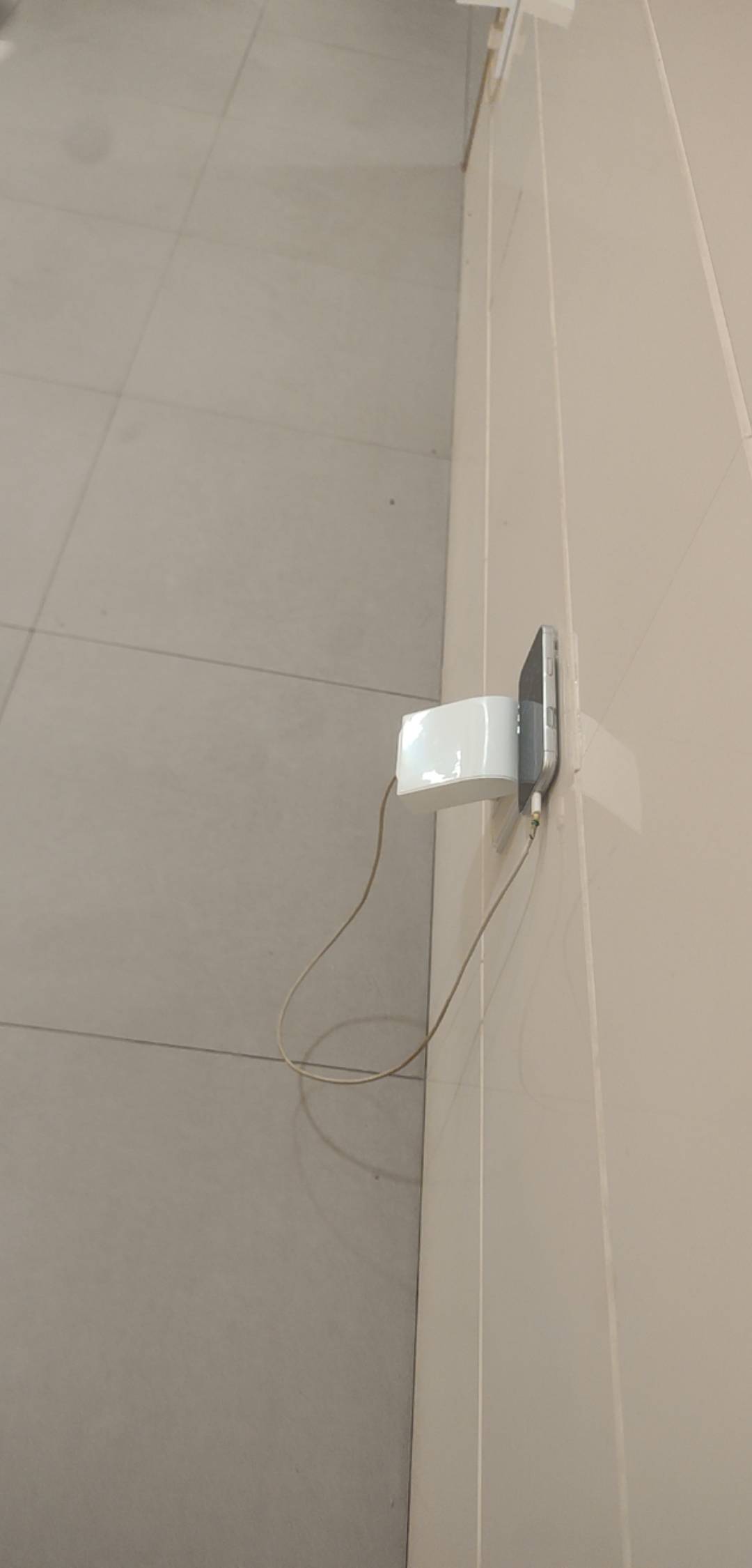 挂b仔偷电了

88 / 作者:木子辰 / 