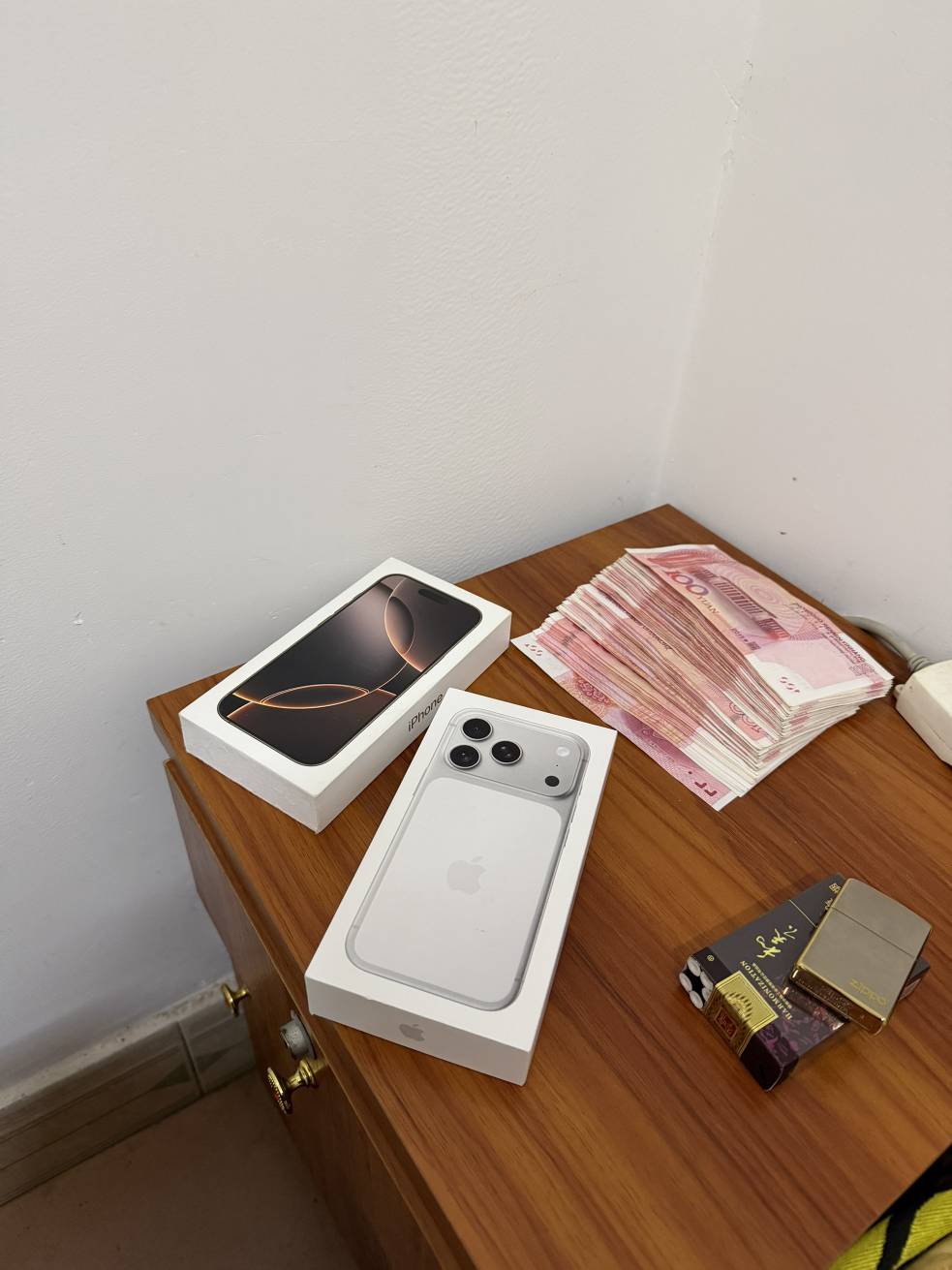 直接拿下

2 / 作者:风声土起 / 