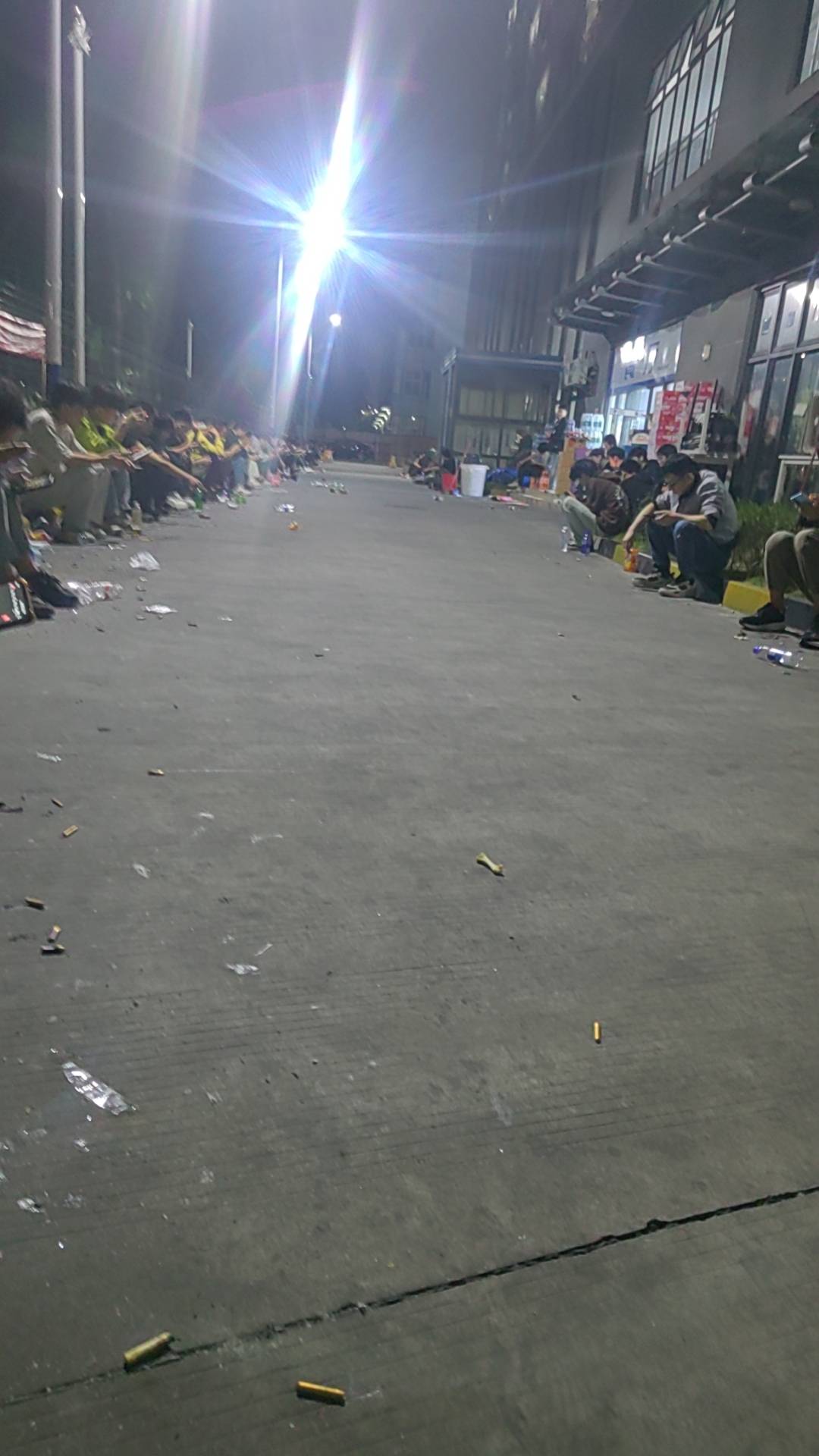 好多牛马，

46 / 作者:miaiai / 