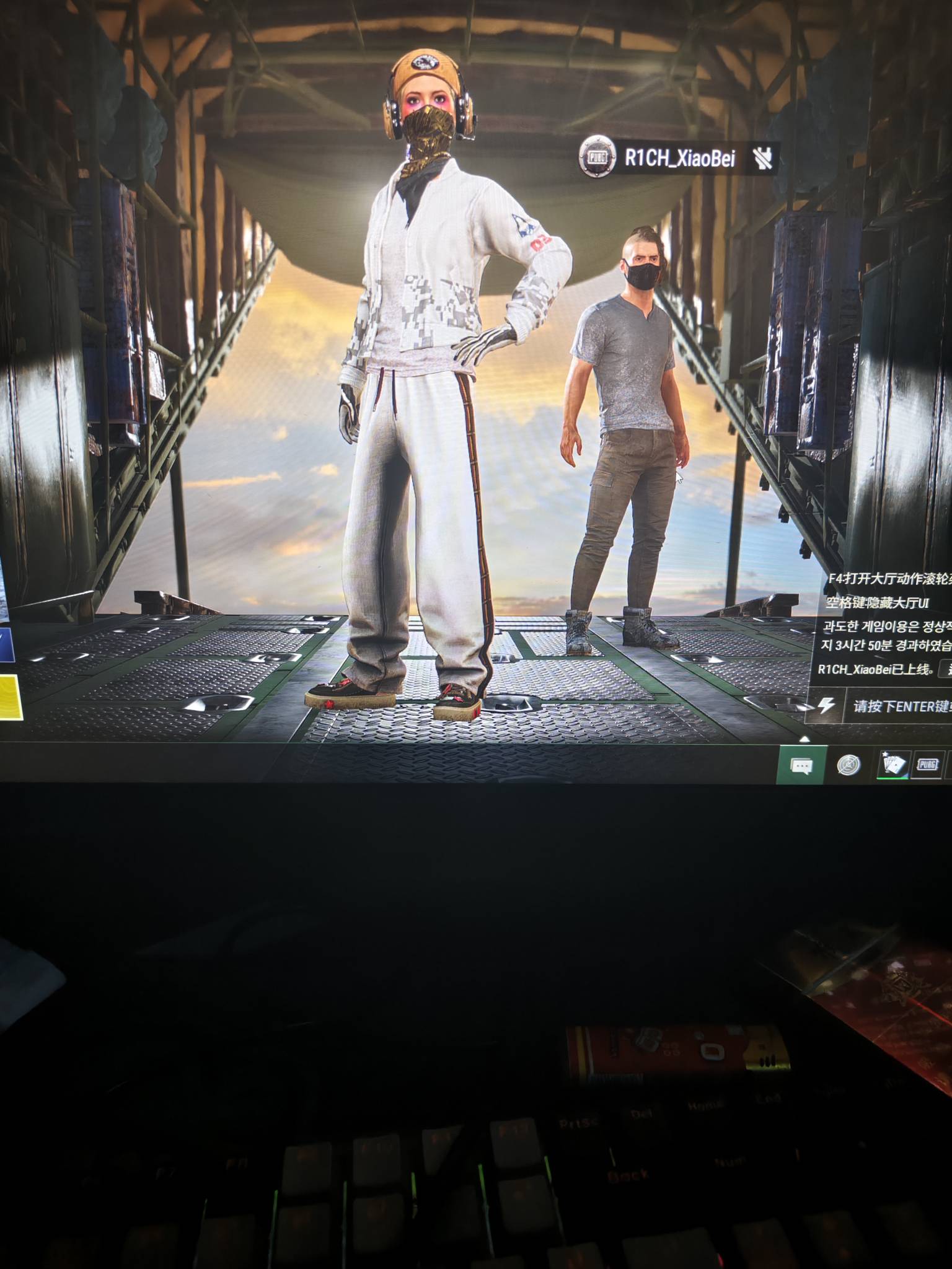 挂壁网吧了

39 / 作者:文迪. / 