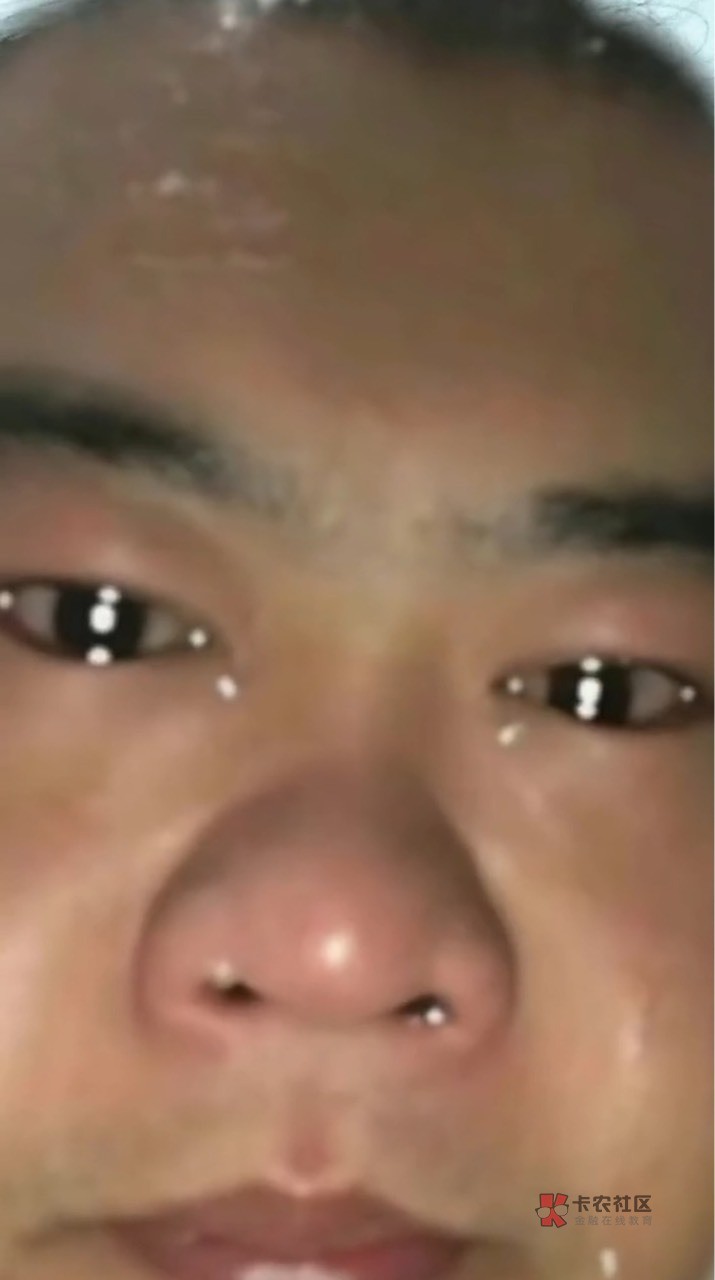 手机出什么毛病，下载游戏用流量下载动都不动，WIFI有时候下载也是，要关了再开弄几次41 / 作者:尛•牛•氓 / 