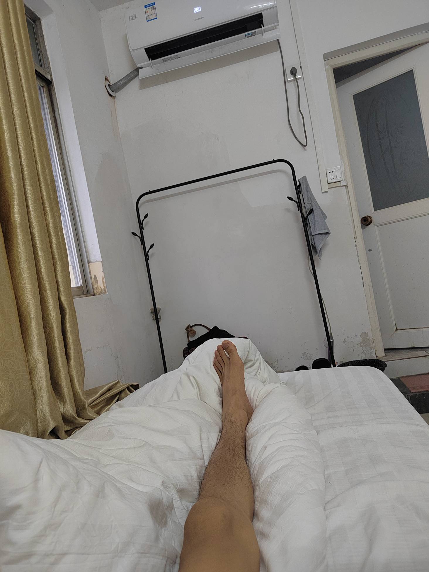 20一天的挂壁房，我还开暖气，老板要亏死了，热死了

57 / 作者:澳村还我奔驰E / 