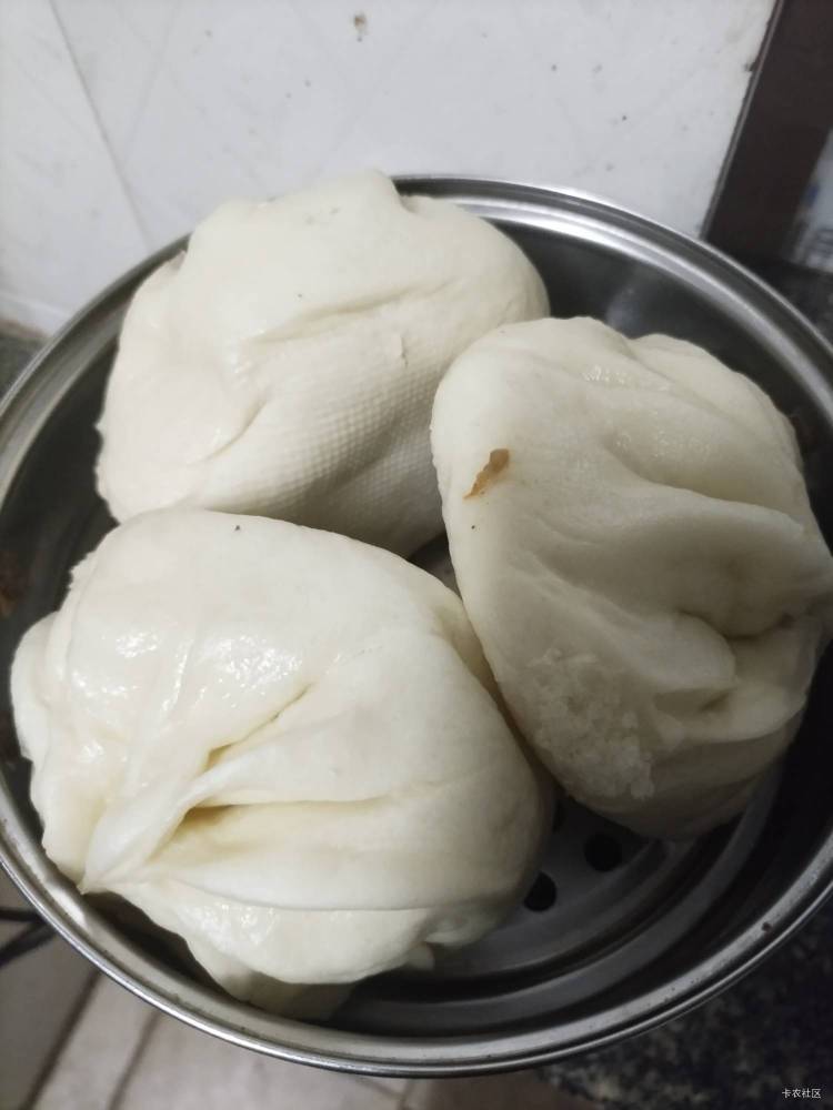 广州好冷

点外卖不知道吃什么，送到一般都凉了

汤粉，面容易坨，木桶饭，猪脚饭容易8 / 作者:风中之神-聂风 / 