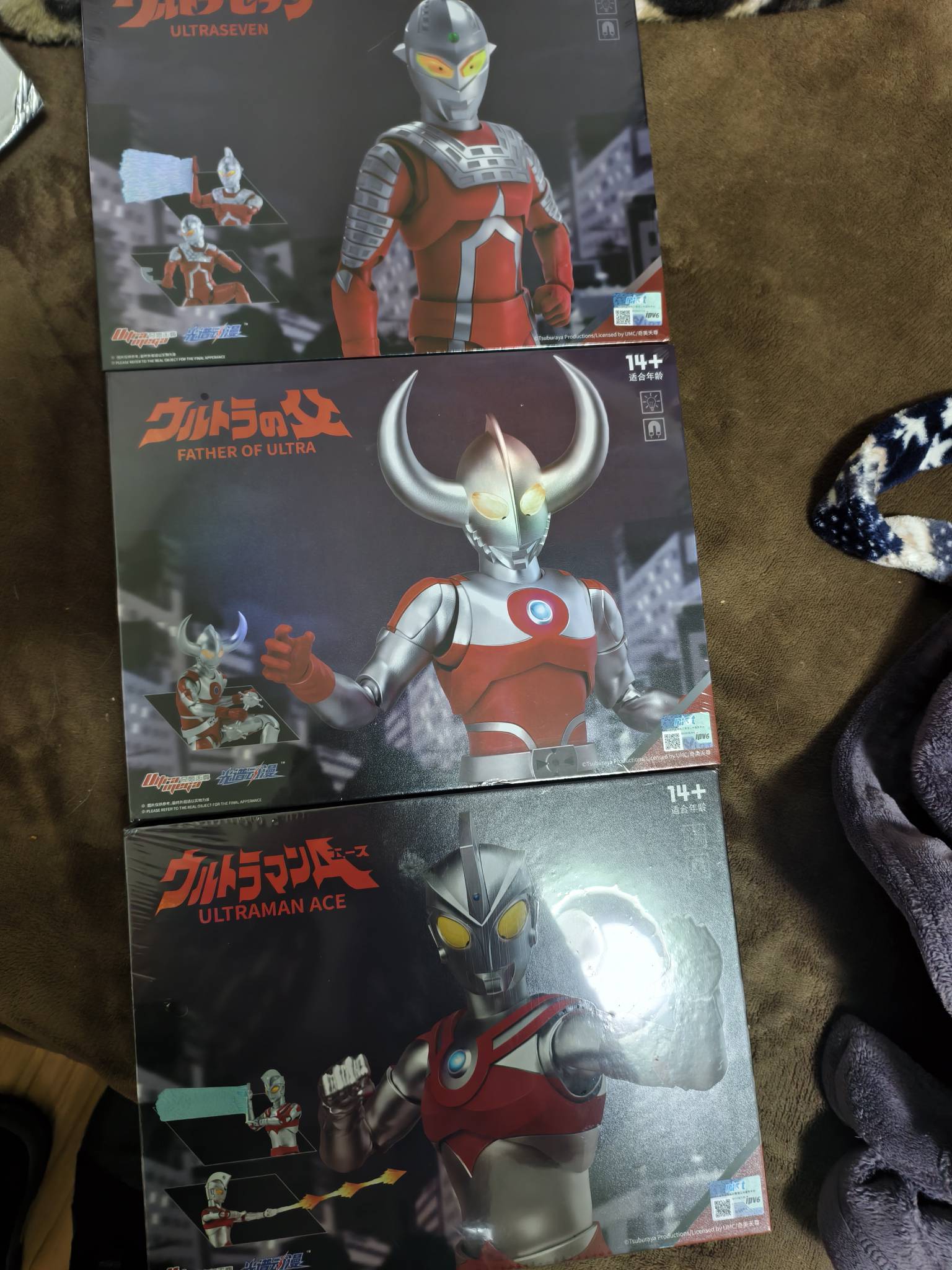 奥特曼到了，正好3单凑齐了，收了卡农老哥的一个 最近遇到的老哥都比较好 不跑路

26 / 作者:yc01 / 