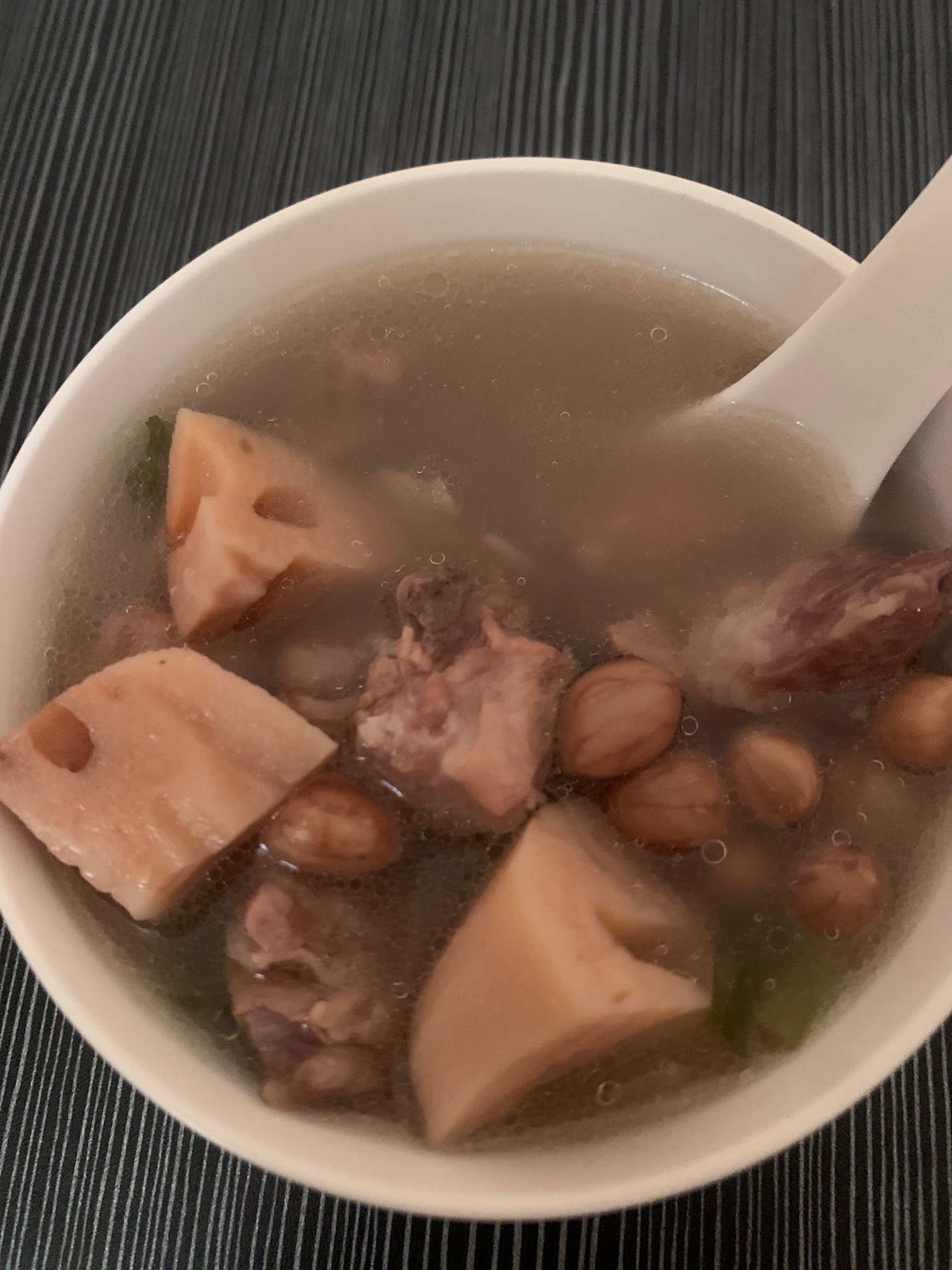  吃老哥们 0.02自己做的


89 / 作者:小鬼是魔鬼 / 