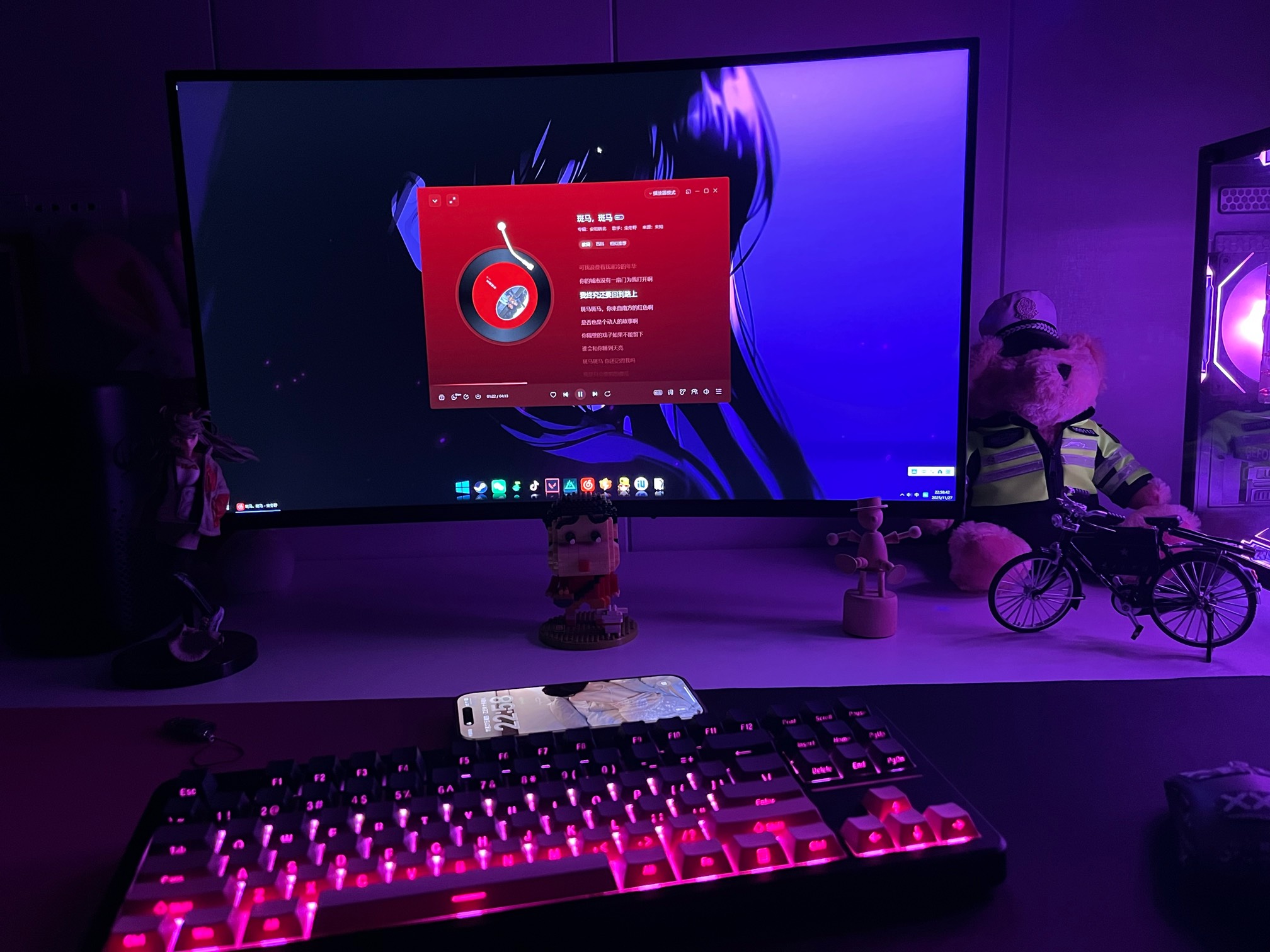 老哥们今天刚到的除了鼠标垫都到了安逸了

62 / 作者:带我破个零 / 