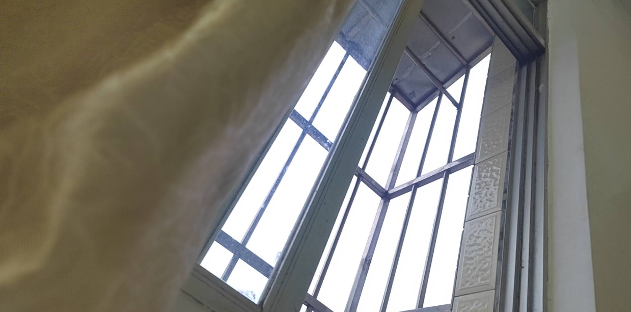 老哥们救救我，每天晚上都睡不着，心情特别焦虑怎么办，快崩溃了

71 / 作者:澳村还我奔驰E / 