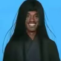 美滋滋啊，路过卡农的老哥都人手一份16.6猪脚饭，今天的晚饭由民生赞助，

28 / 作者:不过是大梦一场 / 