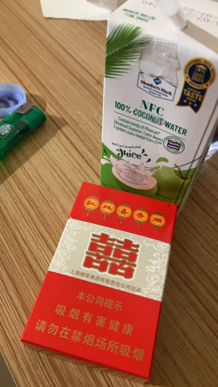 美滋滋


86 / 作者:小熊科技 / 