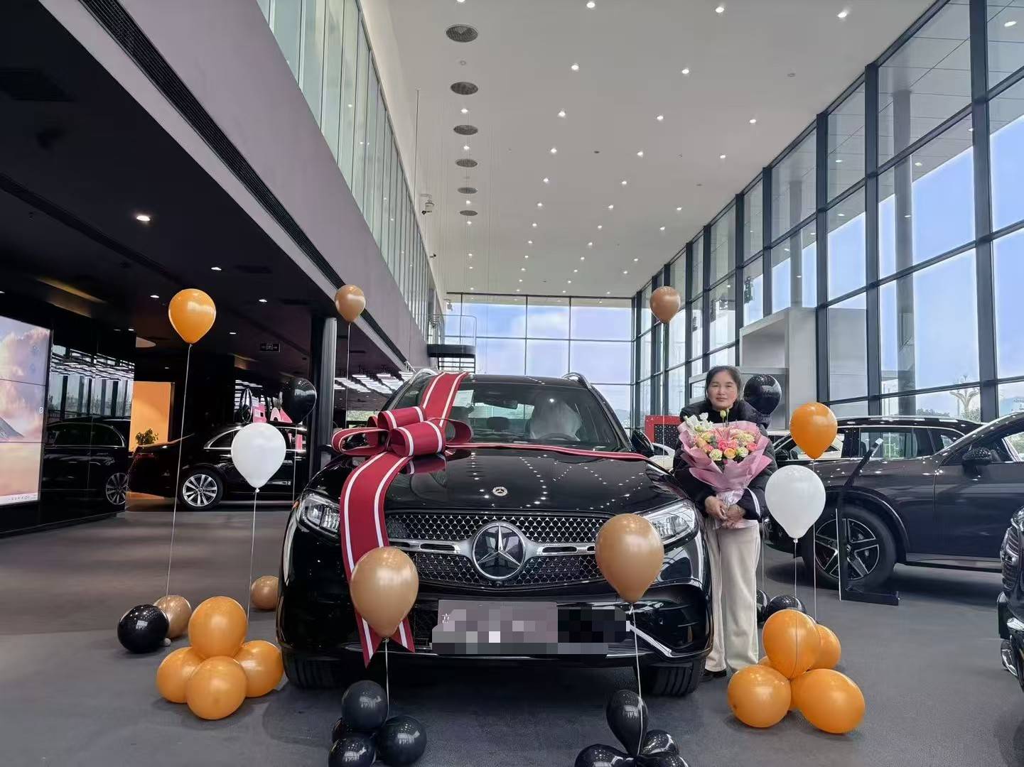 全款拿下了，老哥们。

48 / 作者:回望Yuki / 