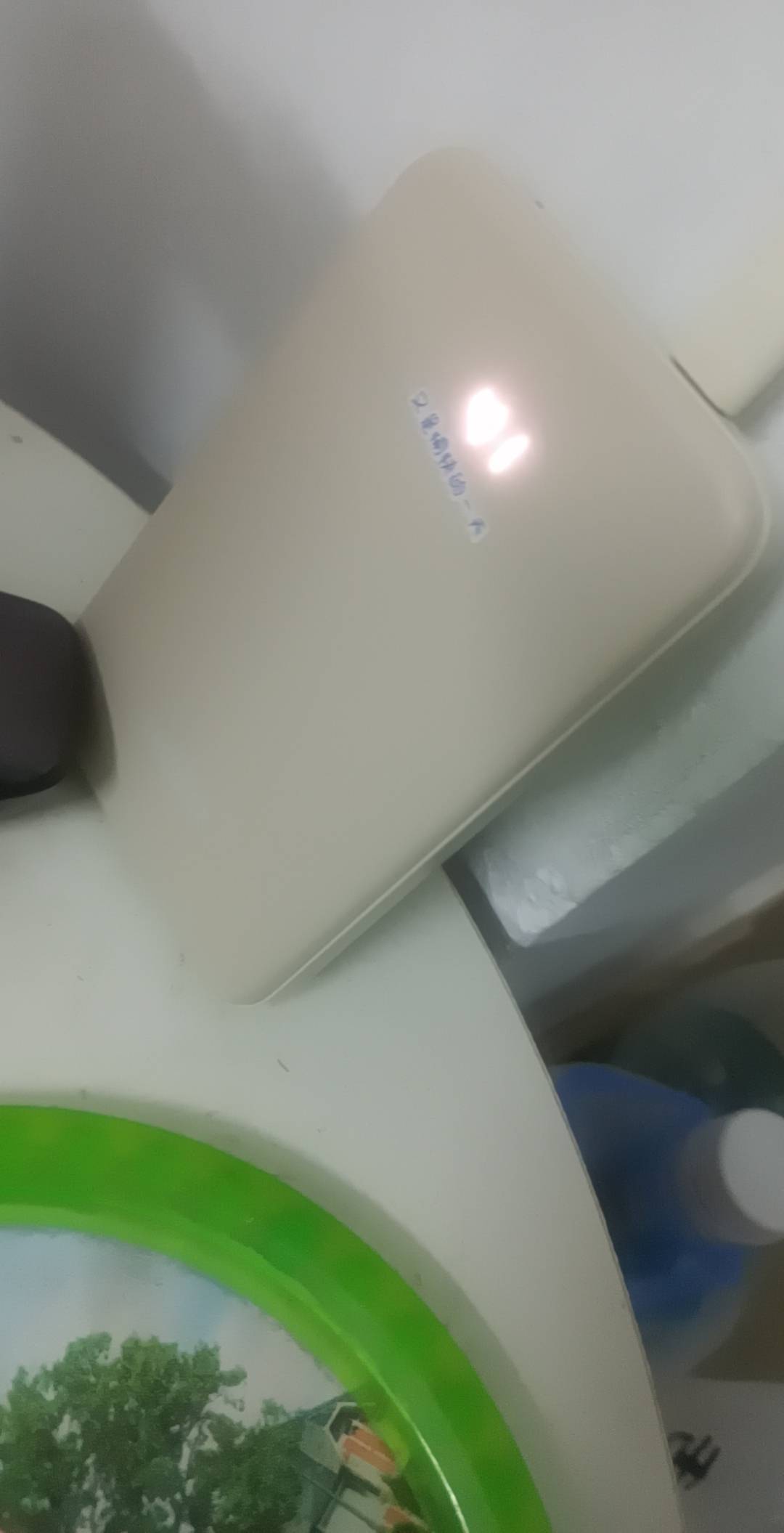 充电宝到手

34 / 作者:卡农最长 / 