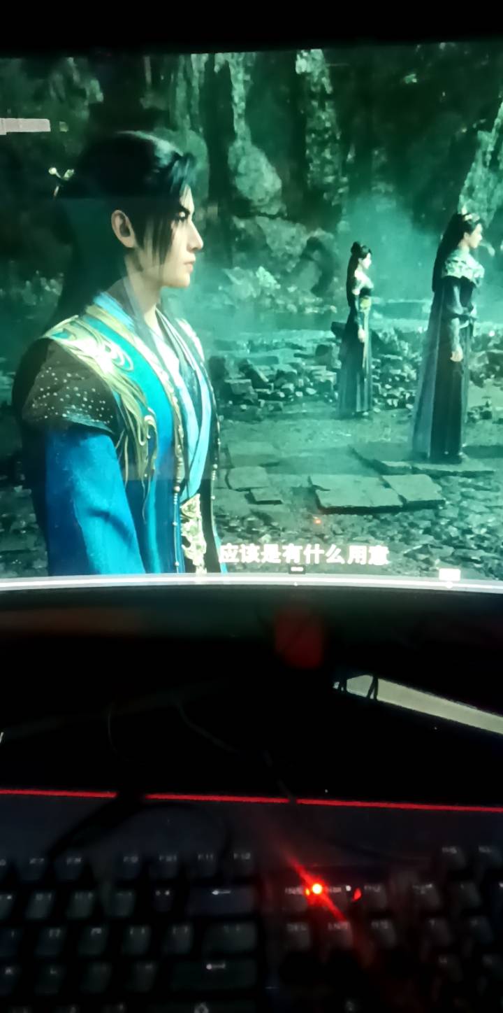 老哥们挂壁网吧了，好冷

9 / 作者:华子拍华子 / 