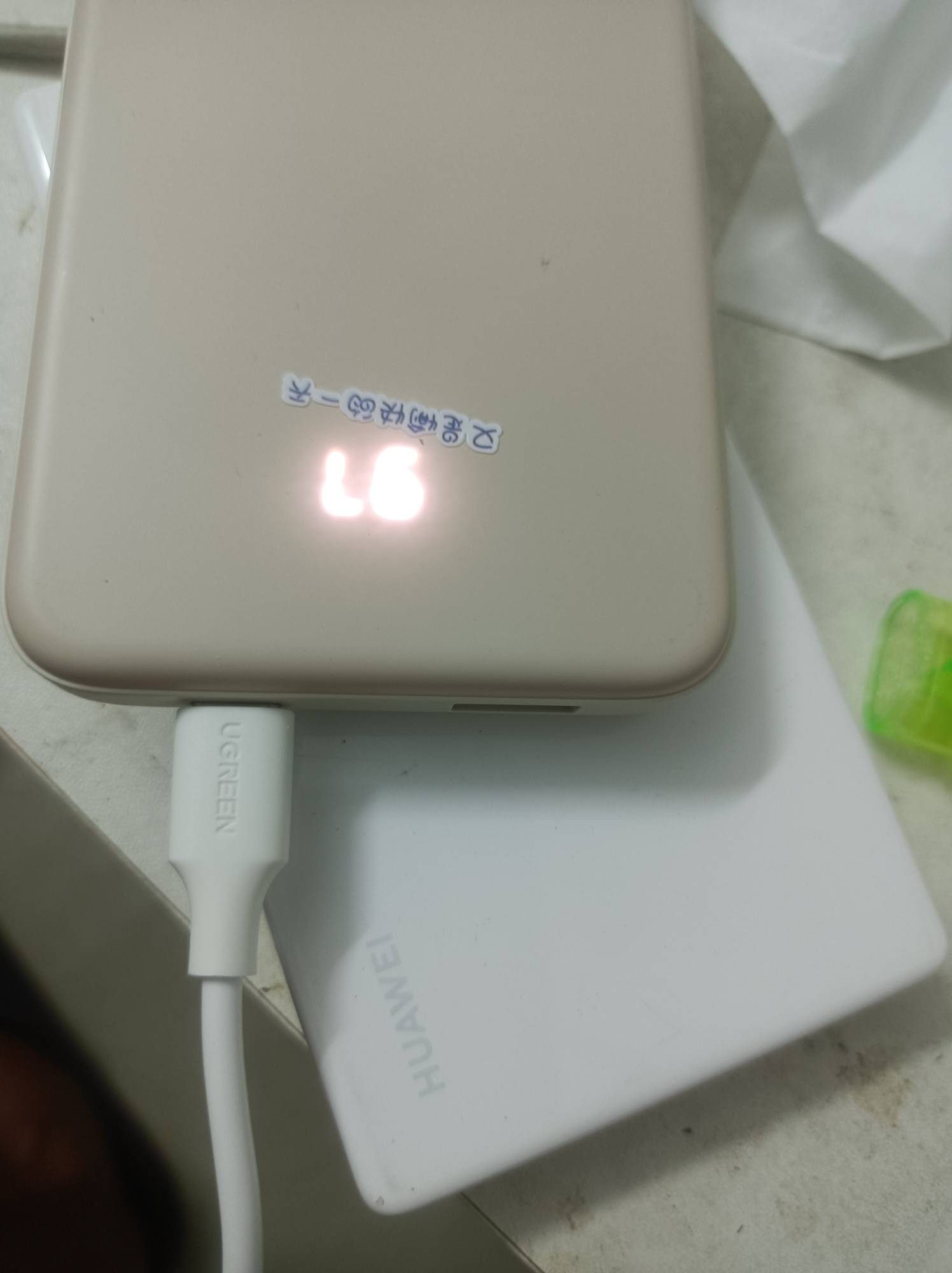 平安这绿联10000还没我华为6000的耐用，就多了个3C能带上挂壁机而已

87 / 作者:卡农最长 / 