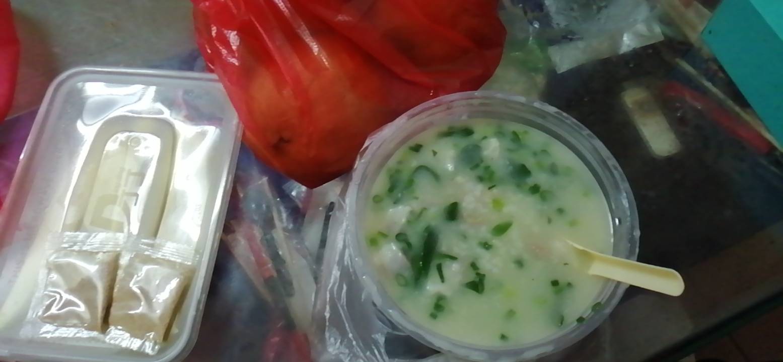 老哥出去买个宵夜花了48块钱

38 / 作者:专业吃席 / 