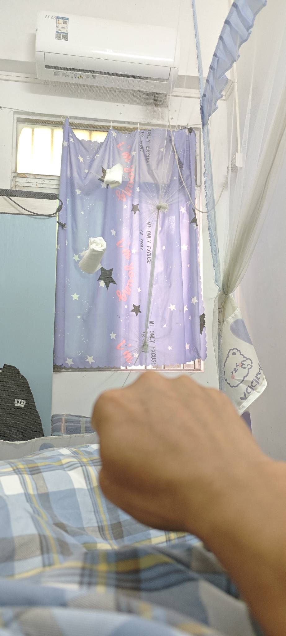 这个手势到底是什么意思？

86 / 作者:卡农豆包 / 