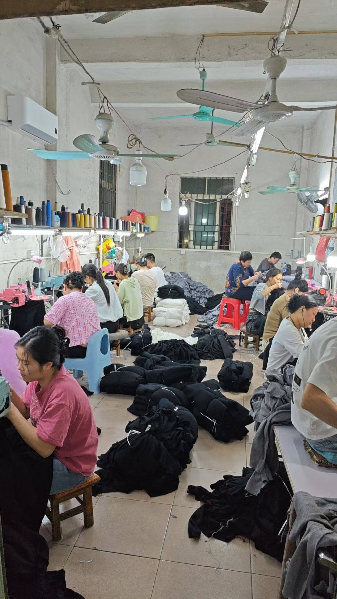 给我往死里干，朝九晚五双休不可能的不然我吃什么

25 / 作者:卡农无敌帅 / 