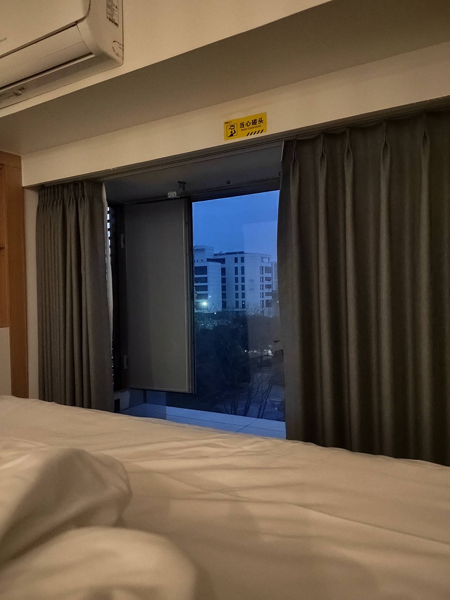 睡醒又是一天，每天浑浑噩噩，无所事事，这日子什么时候是个头

10 / 作者:澳村还我奔驰E / 