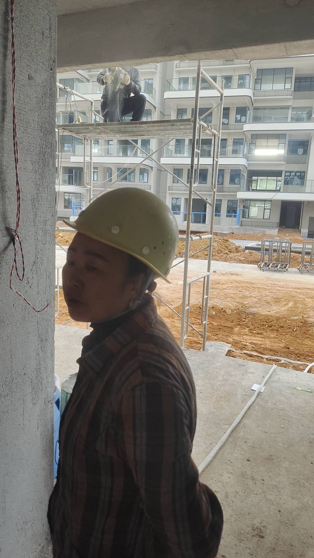 开工开工。巡逻


24 / 作者:雨夜带伞不带刀丶 / 