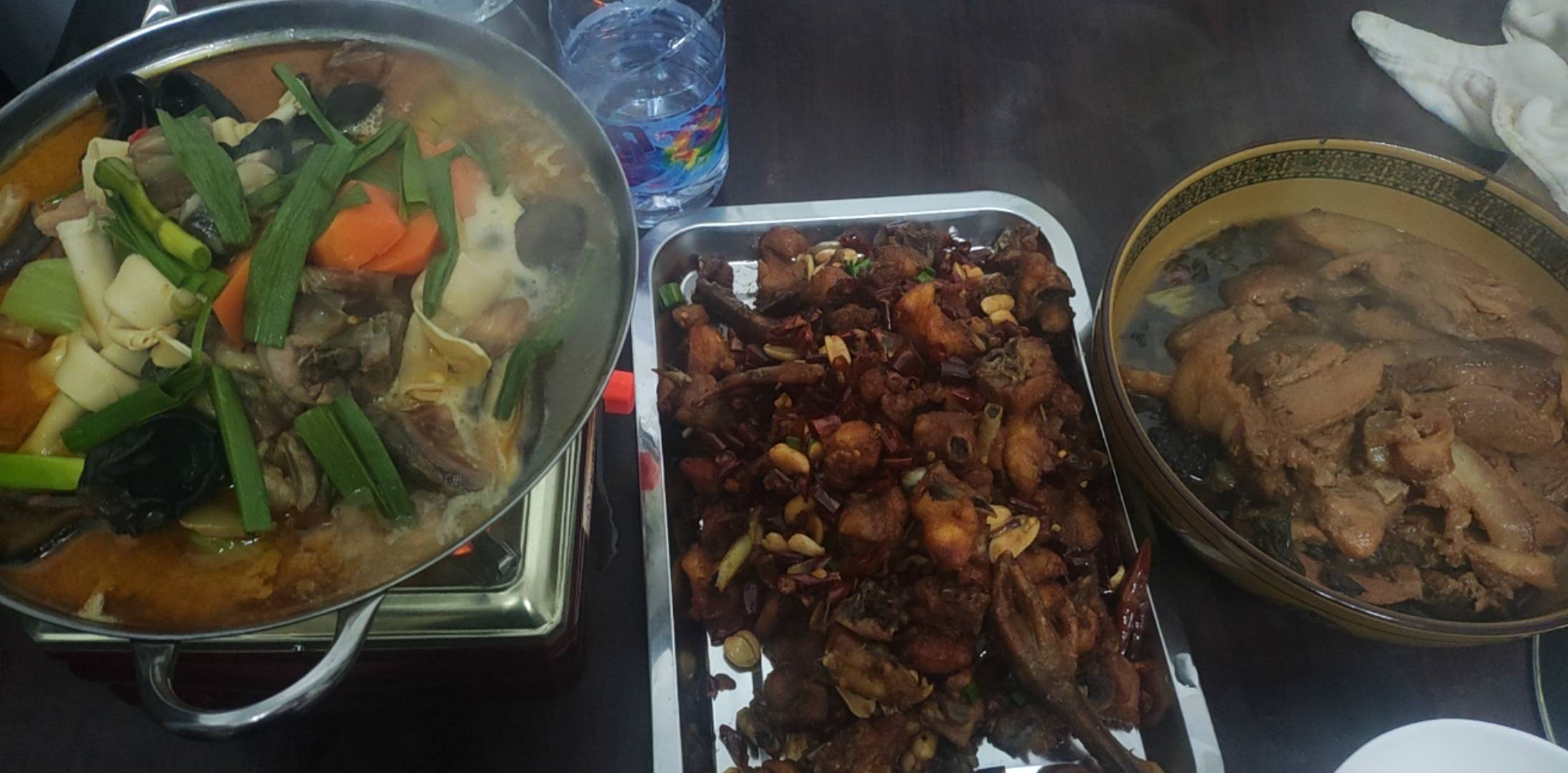 吃起来

86 / 作者:阿米诺丝之神 / 