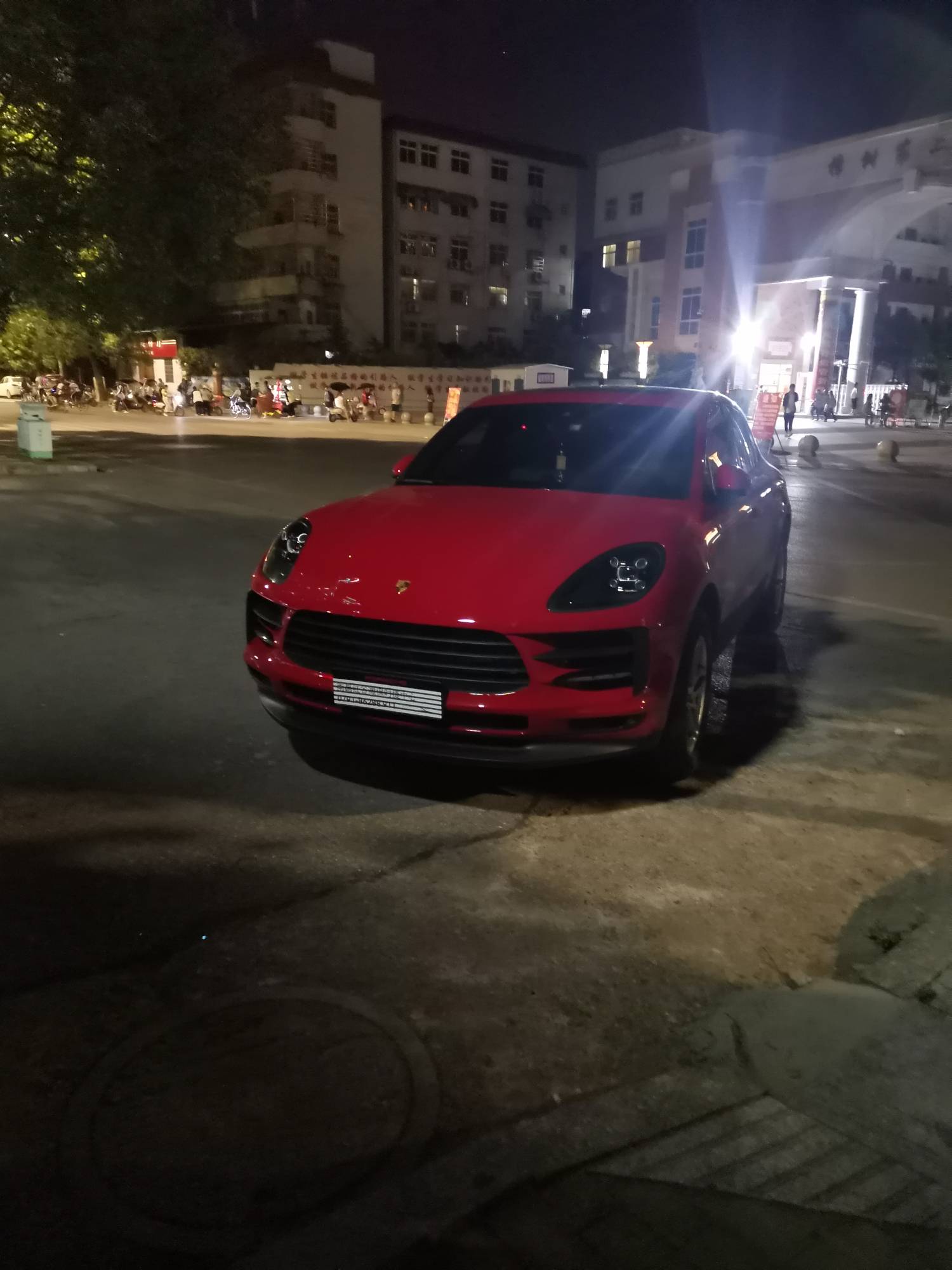 唉，今年2月份还有5W，到现在只有4k在身上。真的不知道怎么戒，失败真的总是贯穿人生
81 / 作者:昼夜寻觅 / 