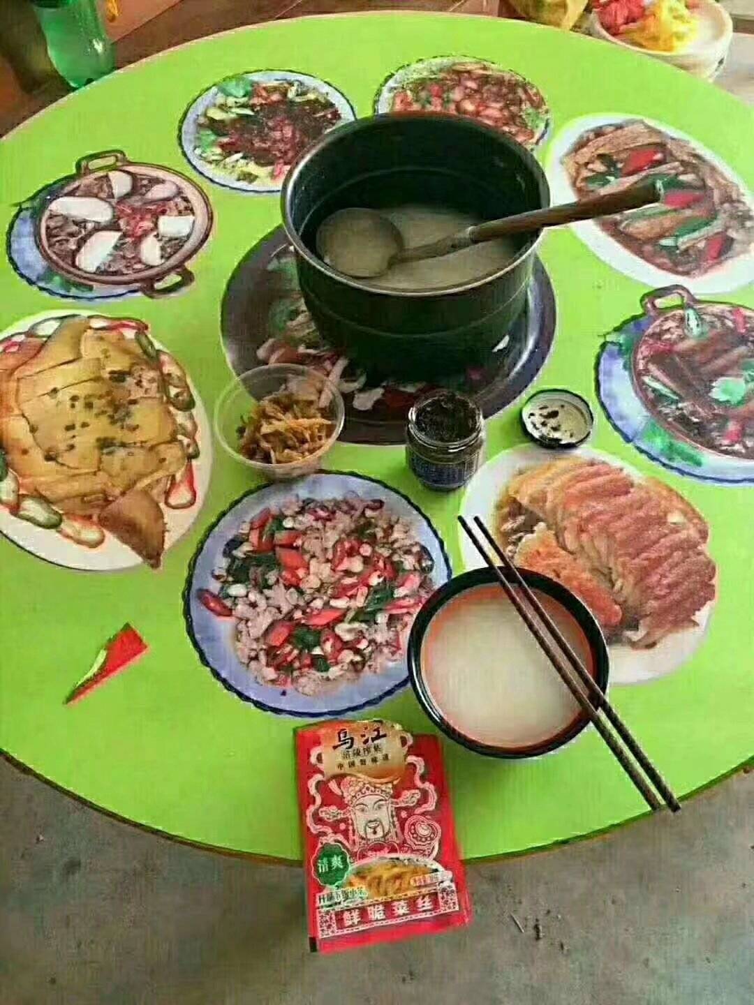 发小都开大奔了，我还在鲁羊毛解决每天饭钱

55 / 作者:小小卡妖呃 / 