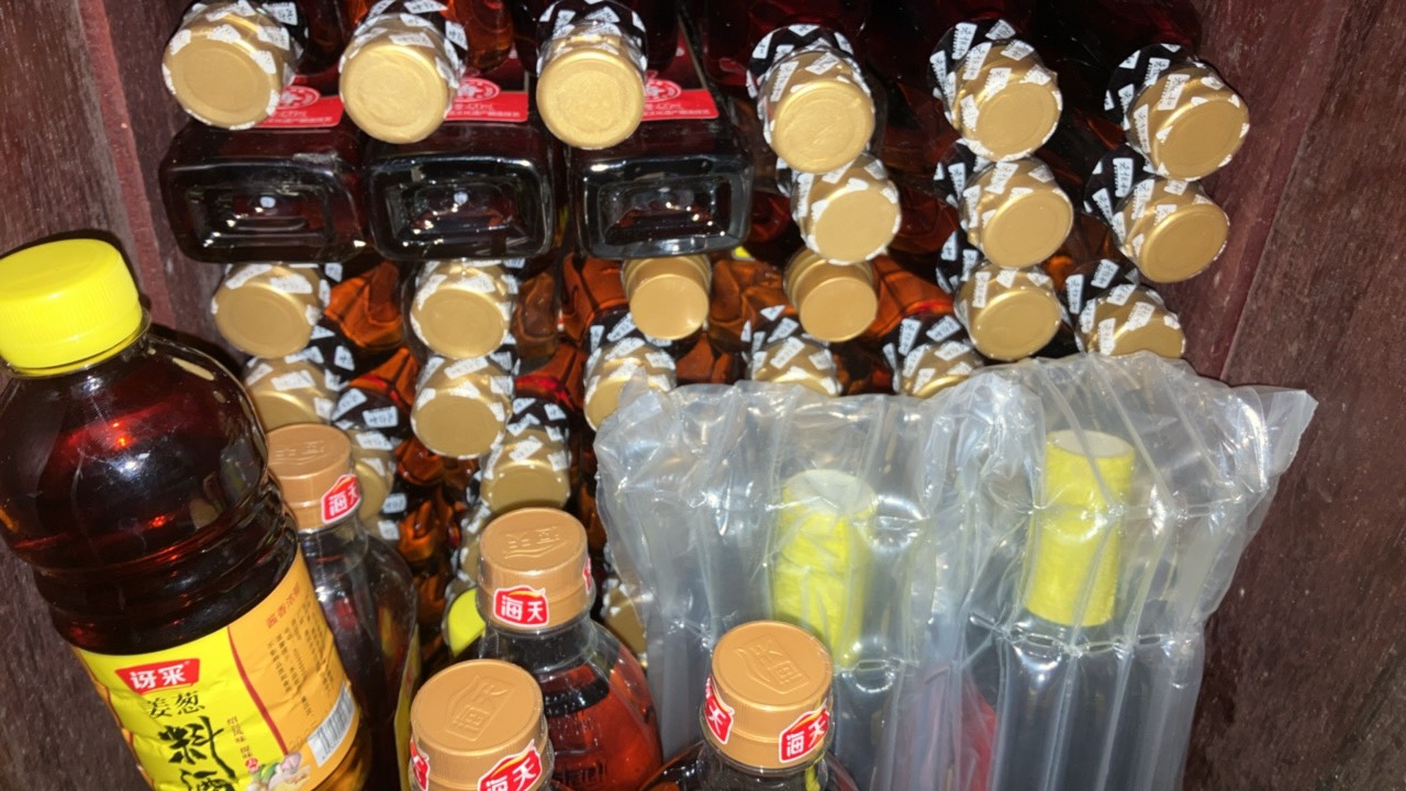 某音商城开始向部分用户推送4元券

18 / 作者:小熊科技 / 