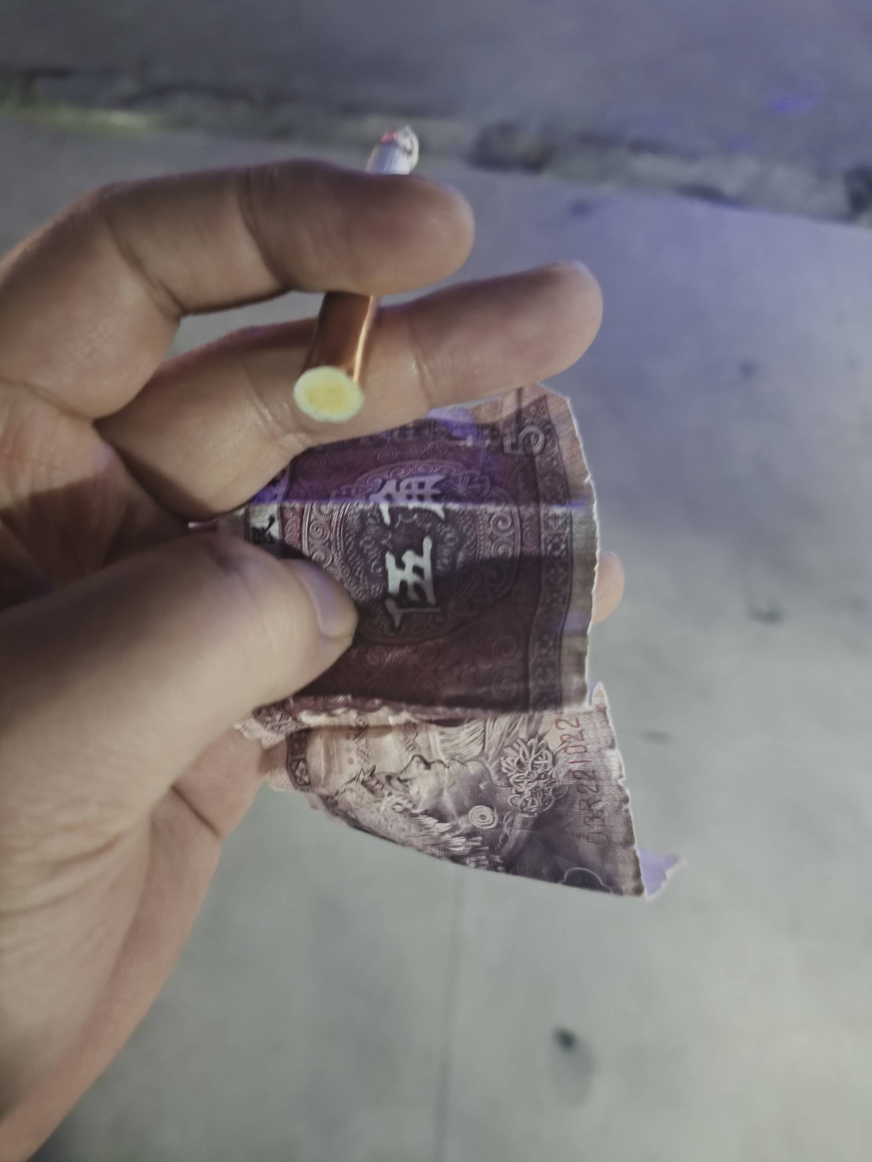 老哥们三家店碰完了六个红包，碰一下吃粉捡到5毛

64 / 作者:附近司机 / 