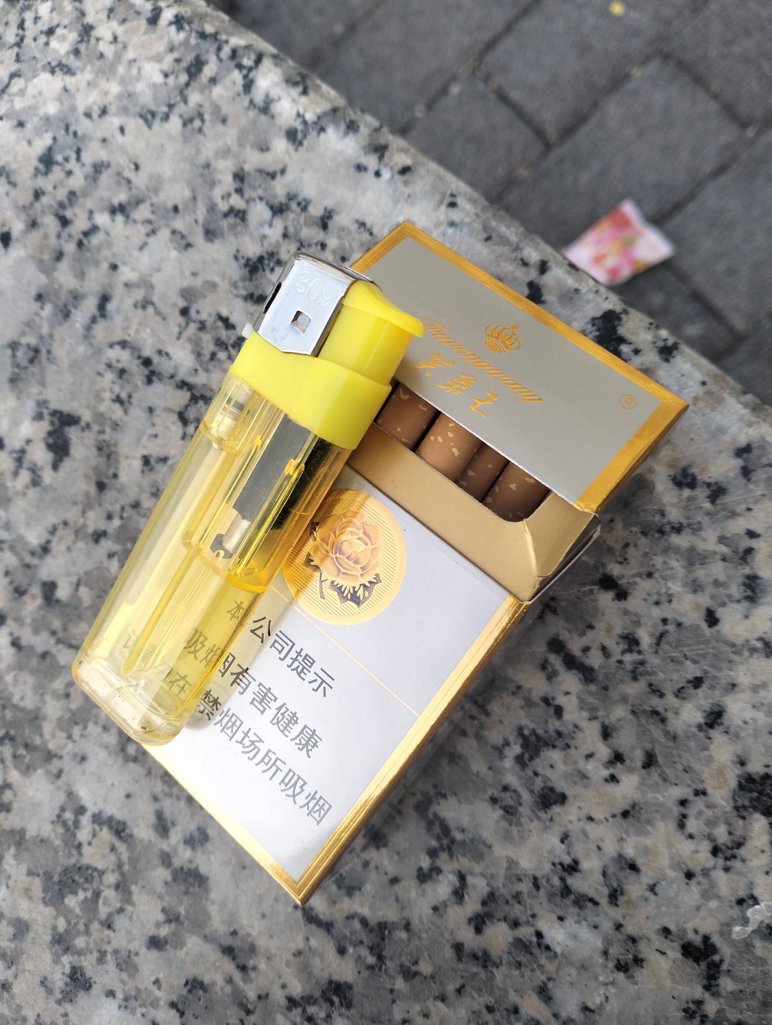 泪水打湿猪脚饭，大妈一发100没破蛋，非洲黑体质，录毛的未来在哪里，唐欢在公园好饿71 / 作者:尛•牛•氓 / 