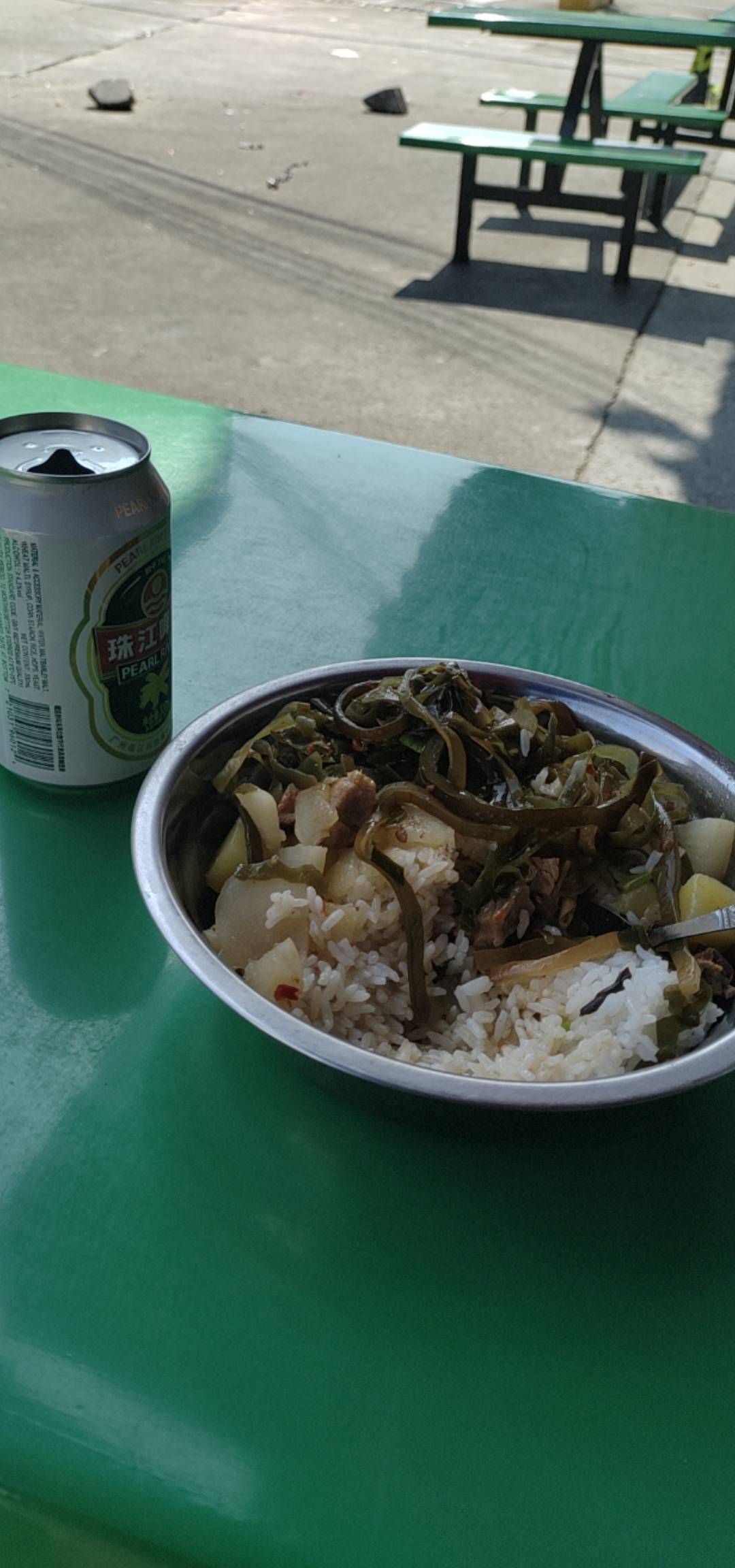 厂狗吃狗粮了

37 / 作者:哼！！！ / 