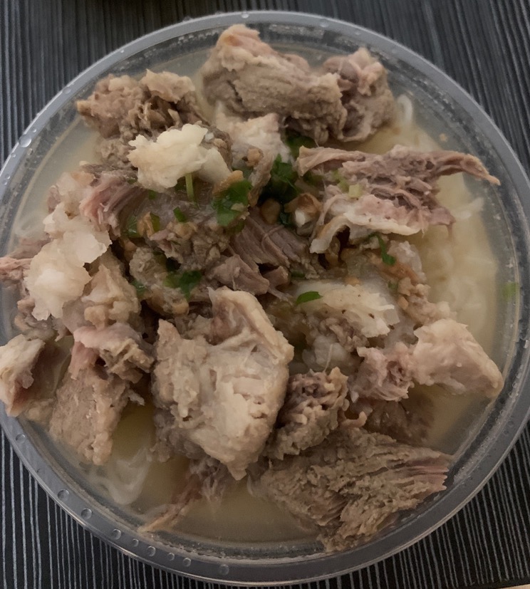 吃 老哥们

2 / 作者:小鬼是魔鬼 / 