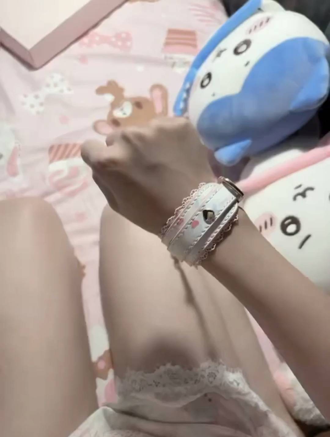 现在发图顶多就禁言封号，下个月开始抓到就是拘留了，懂得都懂

48 / 作者:季伯长 / 