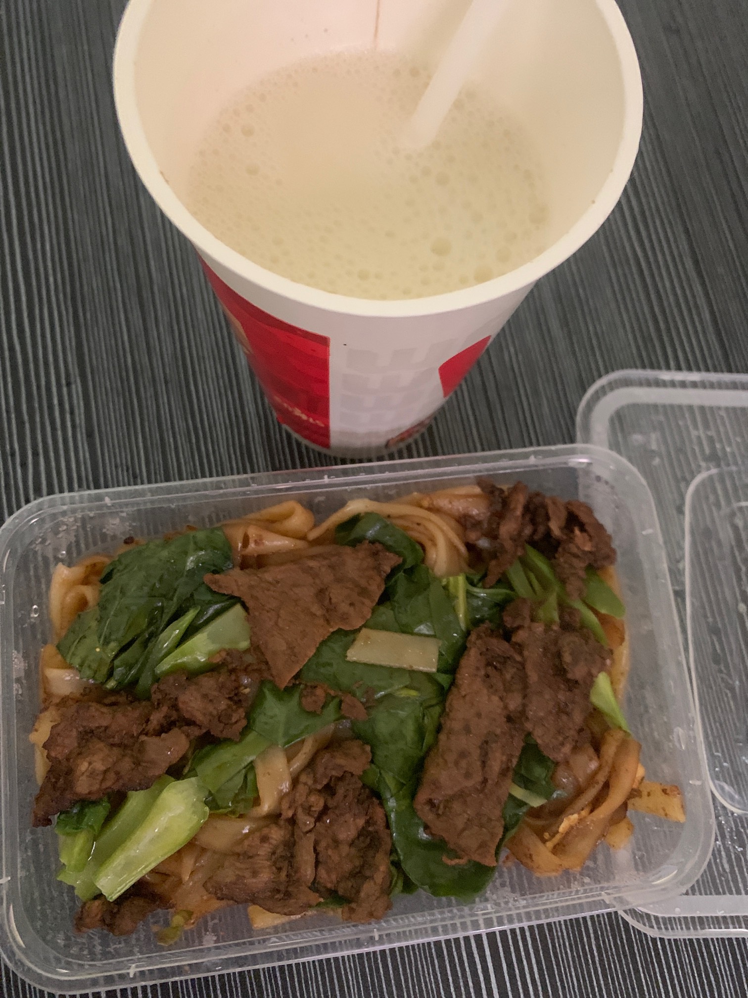 吃 老哥们 一块钱

76 / 作者:小鬼是魔鬼 / 