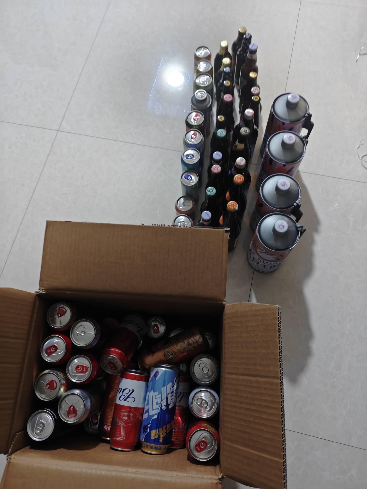 今天美团啤酒屯了3个月的量，喝吧

75 / 作者:织金发糕 / 