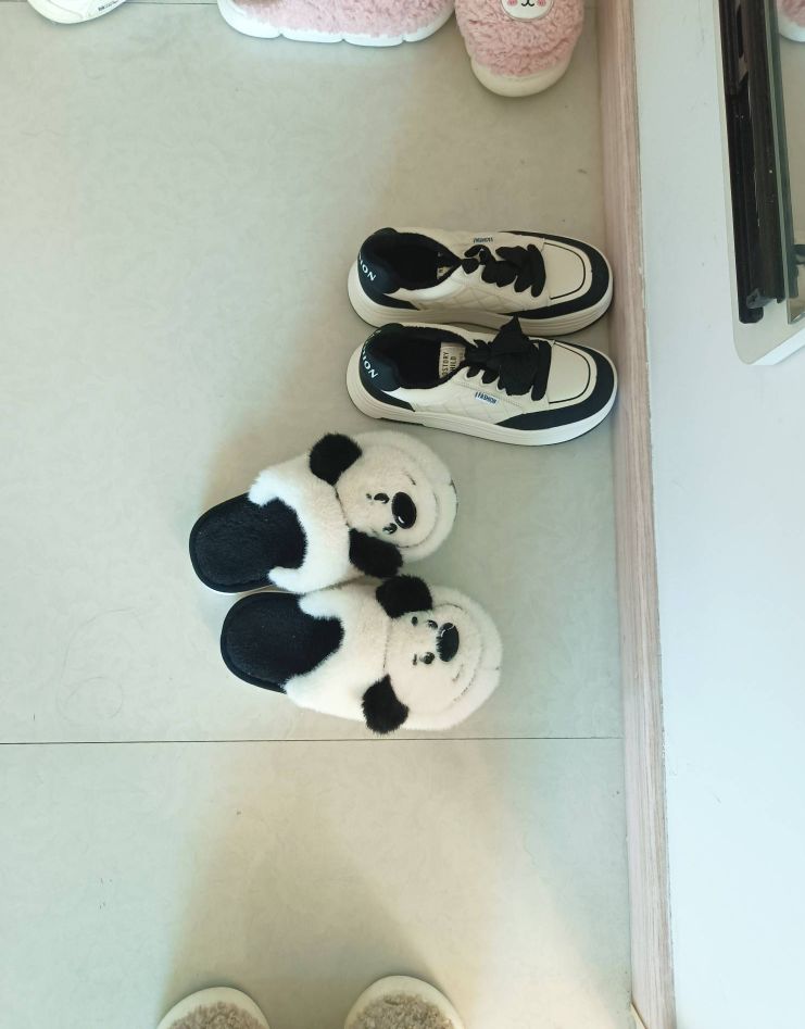 我今儿才知道为什么小孩愿意来我这了，感情是她妈妈想让她早点定亲，才19岁就算不读书26 / 作者:顾小贝 / 