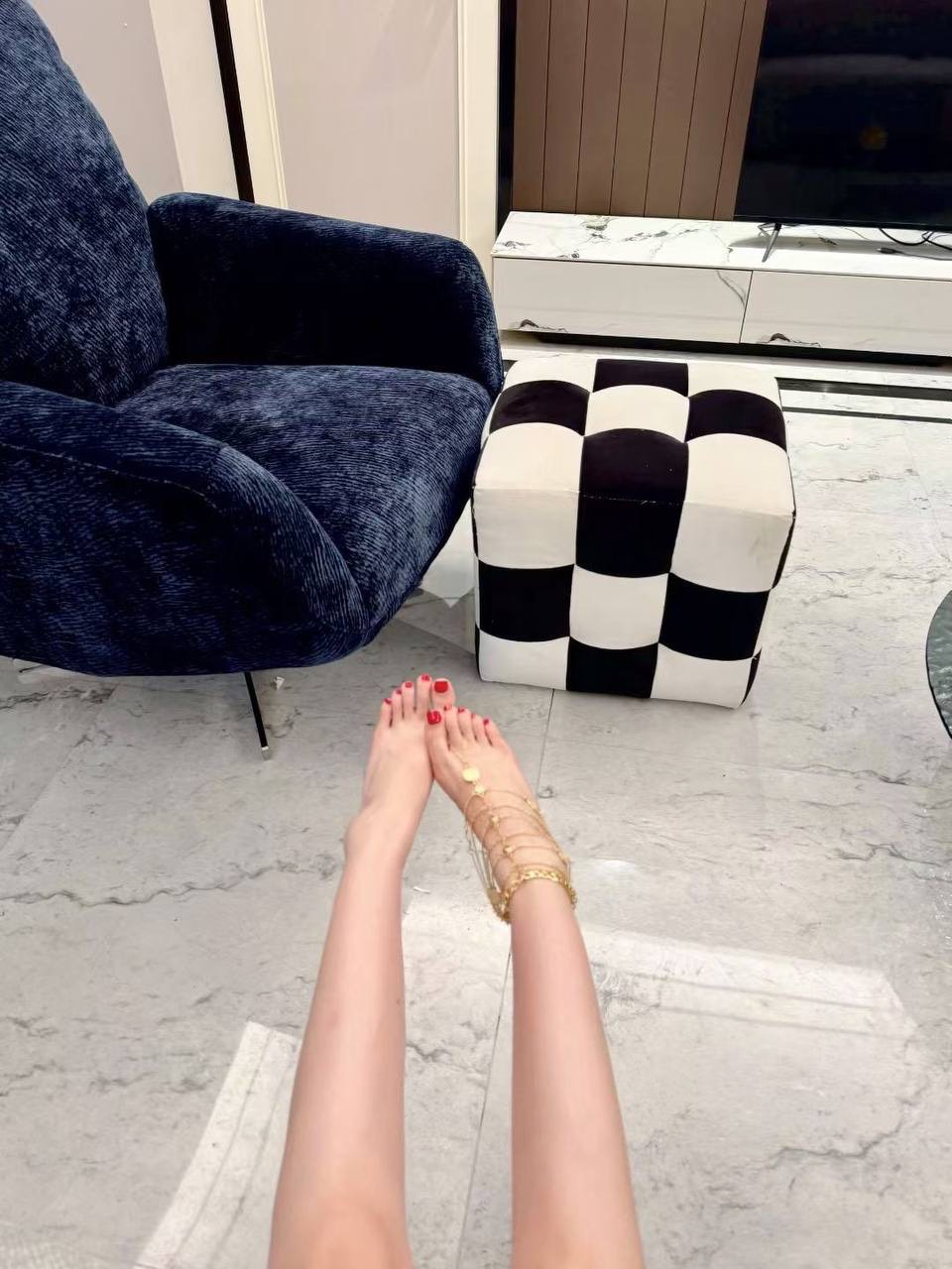 每次打开卡农一看线报又是陈年老羊毛又下了，羊毛末日

92 / 作者:睡眠小羊 / 