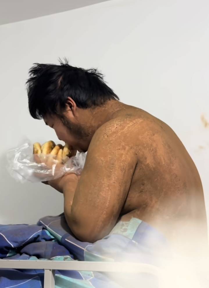 又把我兄弟饿醒了

24 / 作者:无羊毛111 / 