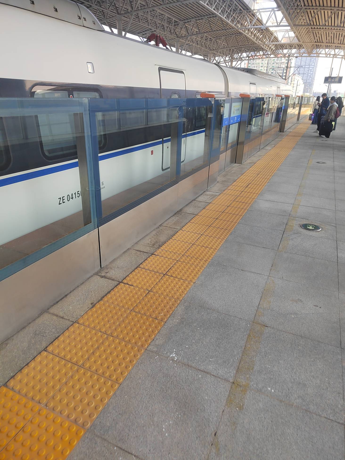 不知道为啥那些有车有房有点存款的人咋会天天喊着找不到女朋友结婚，如果是我有这样的87 / 作者:澳村还我奔驰E / 