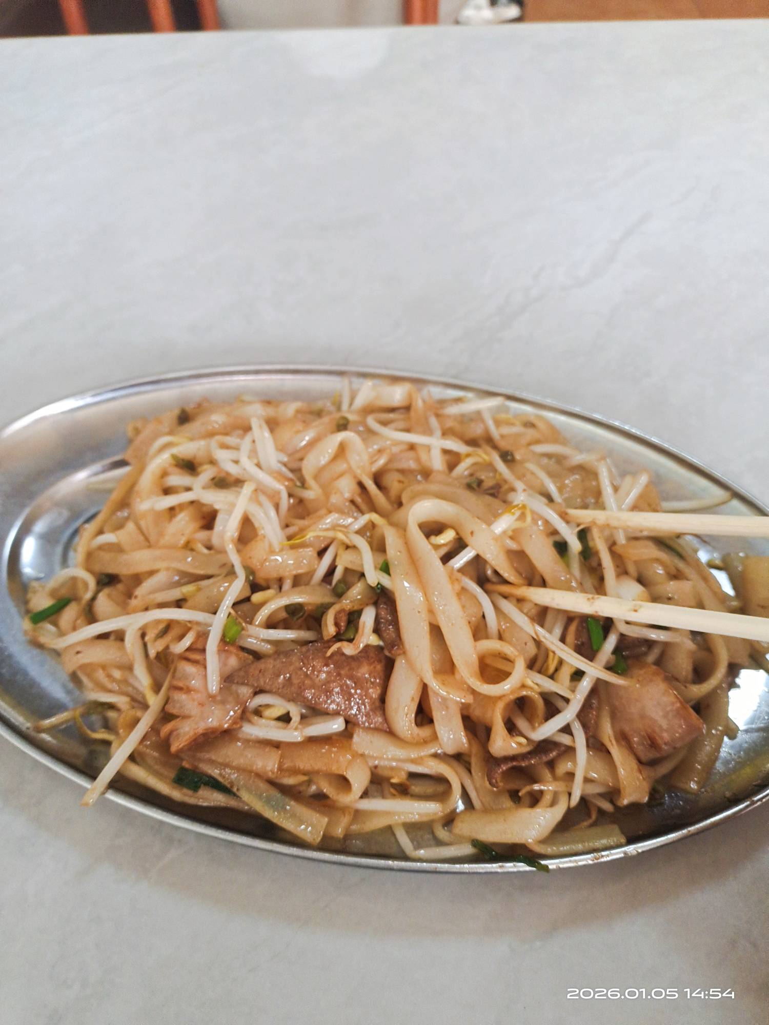 感谢农行10毛到手，挂壁在公园饿了一天也是吃上了


69 / 作者:挂壁哥 / 