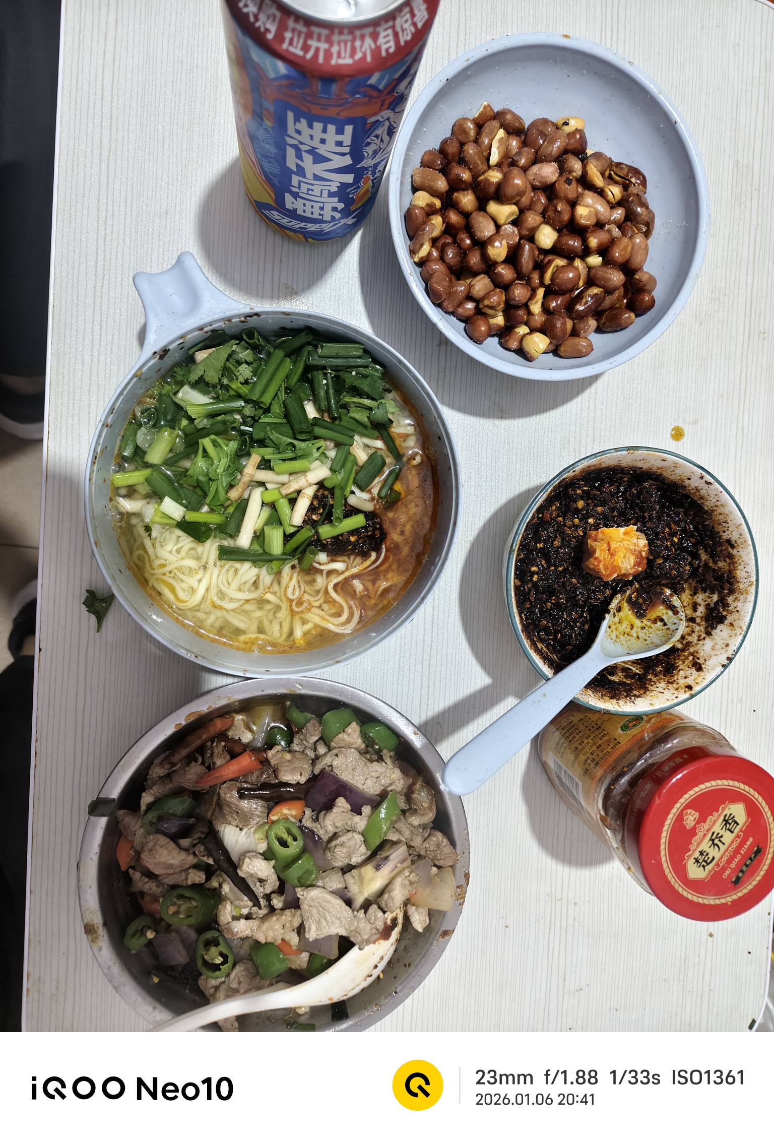 穷啊，年初没毛，有的都薅不了，只能吃泡面了

4 / 作者:害嗨嗨 / 