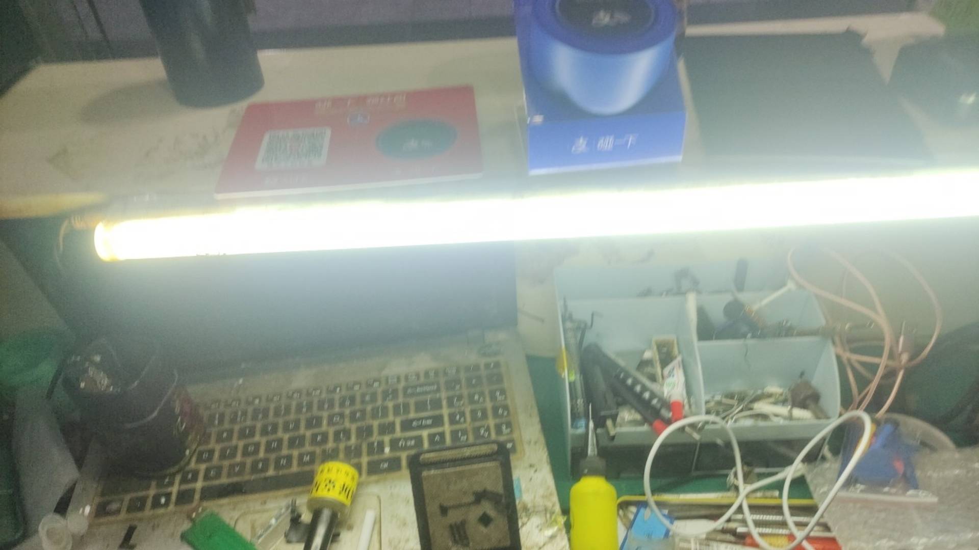 咸鱼看一个16pm的512才5000多，也不贵啊不知道为什么这么多苹果人，用个果子手机也要19 / 作者:雨夜带伞不带刀丶 / 